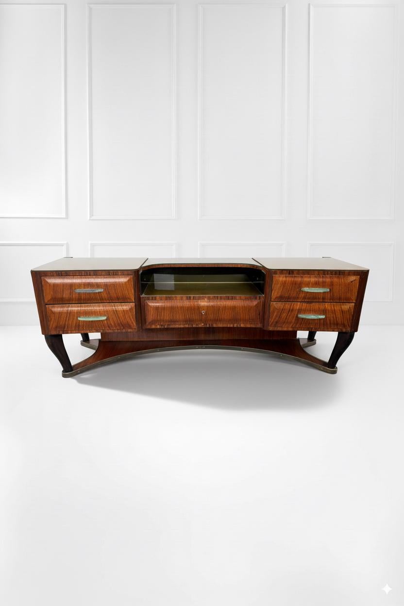 Italiano Monumental Mid-century Dresser in wood by Dassi, Italy, 1950s in vendita