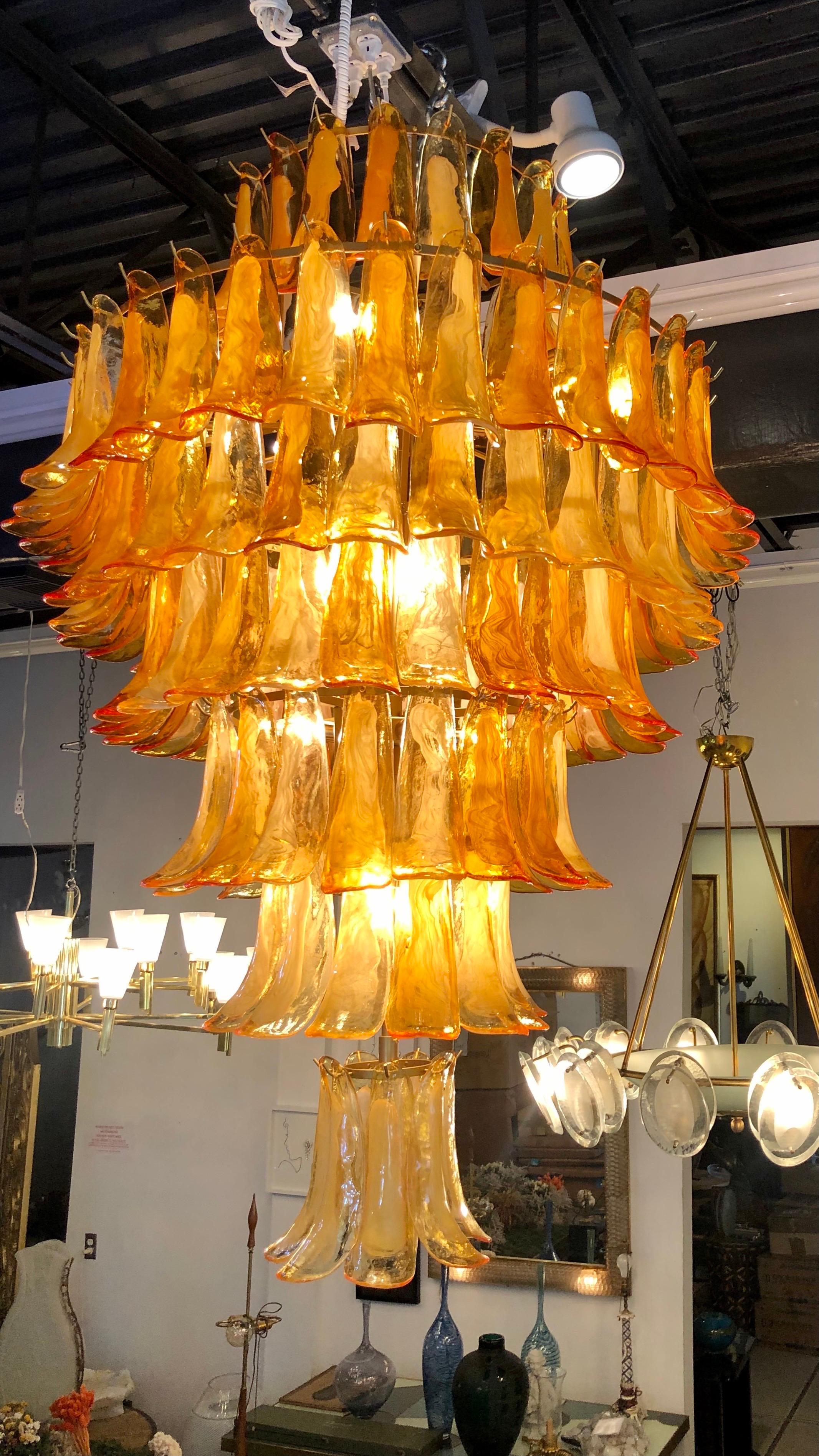 Monumental Mid Century Italian Brass and Blown Glass Chandelier, Mazzega For Sale 2