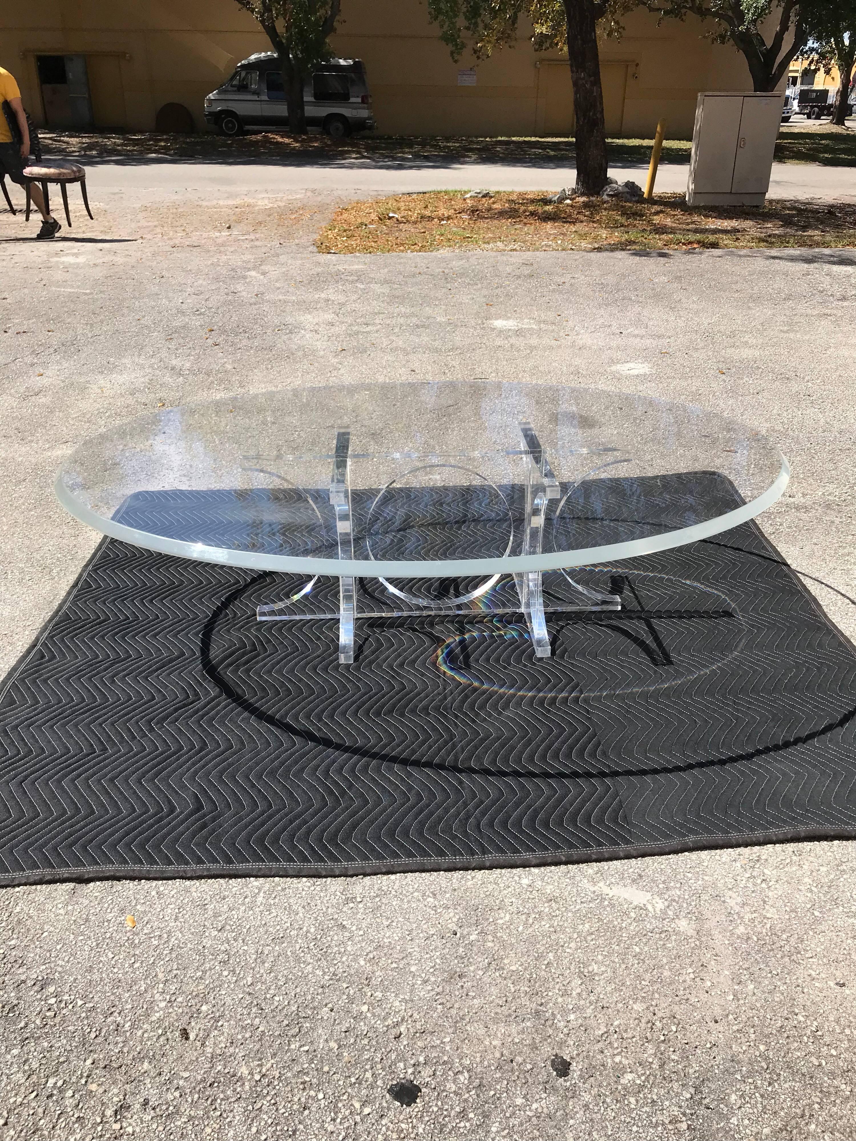 Acrylic Monumental Mid-Century Modern Oval Lucite Cocktail Table or Coffee Table