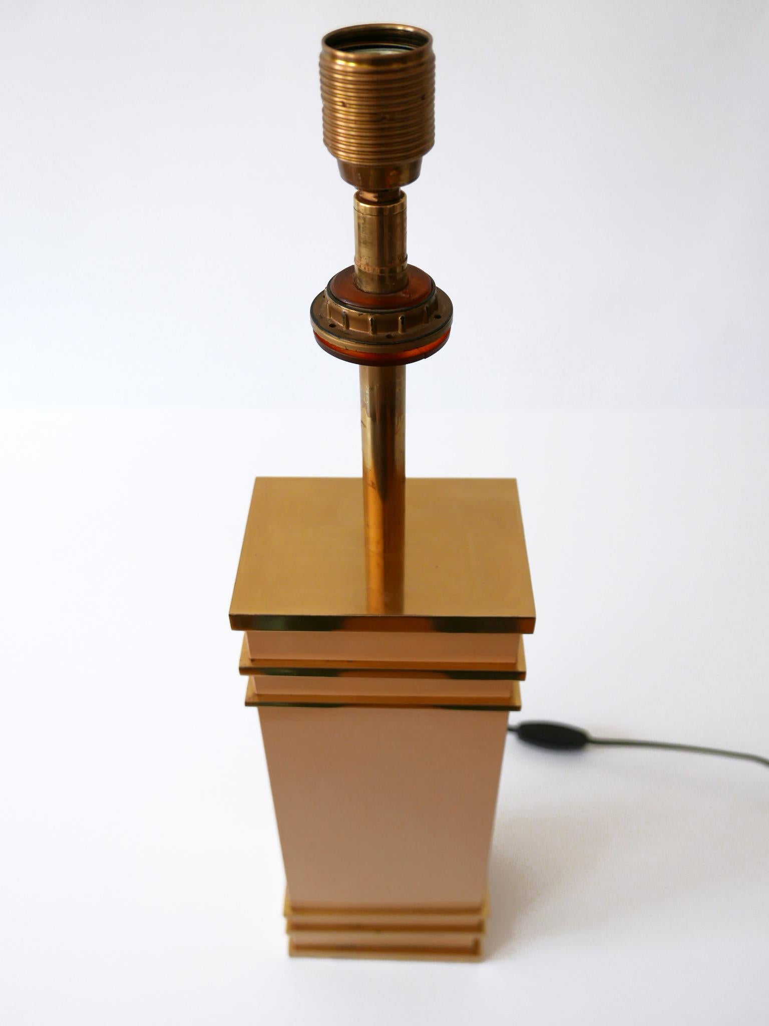 Monumental Mid-Century Modern Table Lamp by Vereinigte Werkstätten, Germany For Sale 2