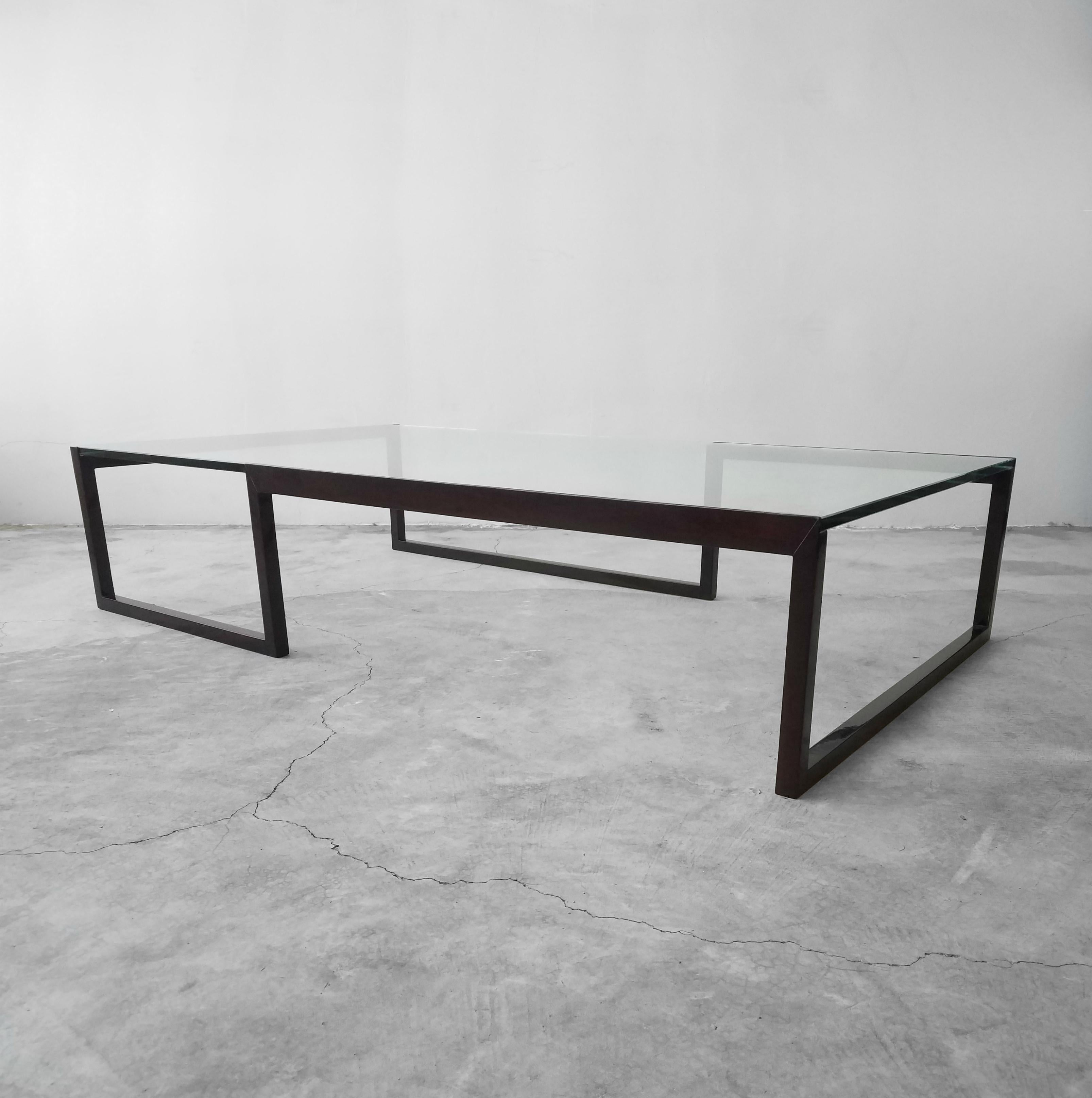 Monumental Minimalist Modern Glass Coffee Table In Excellent Condition In Las Vegas, NV