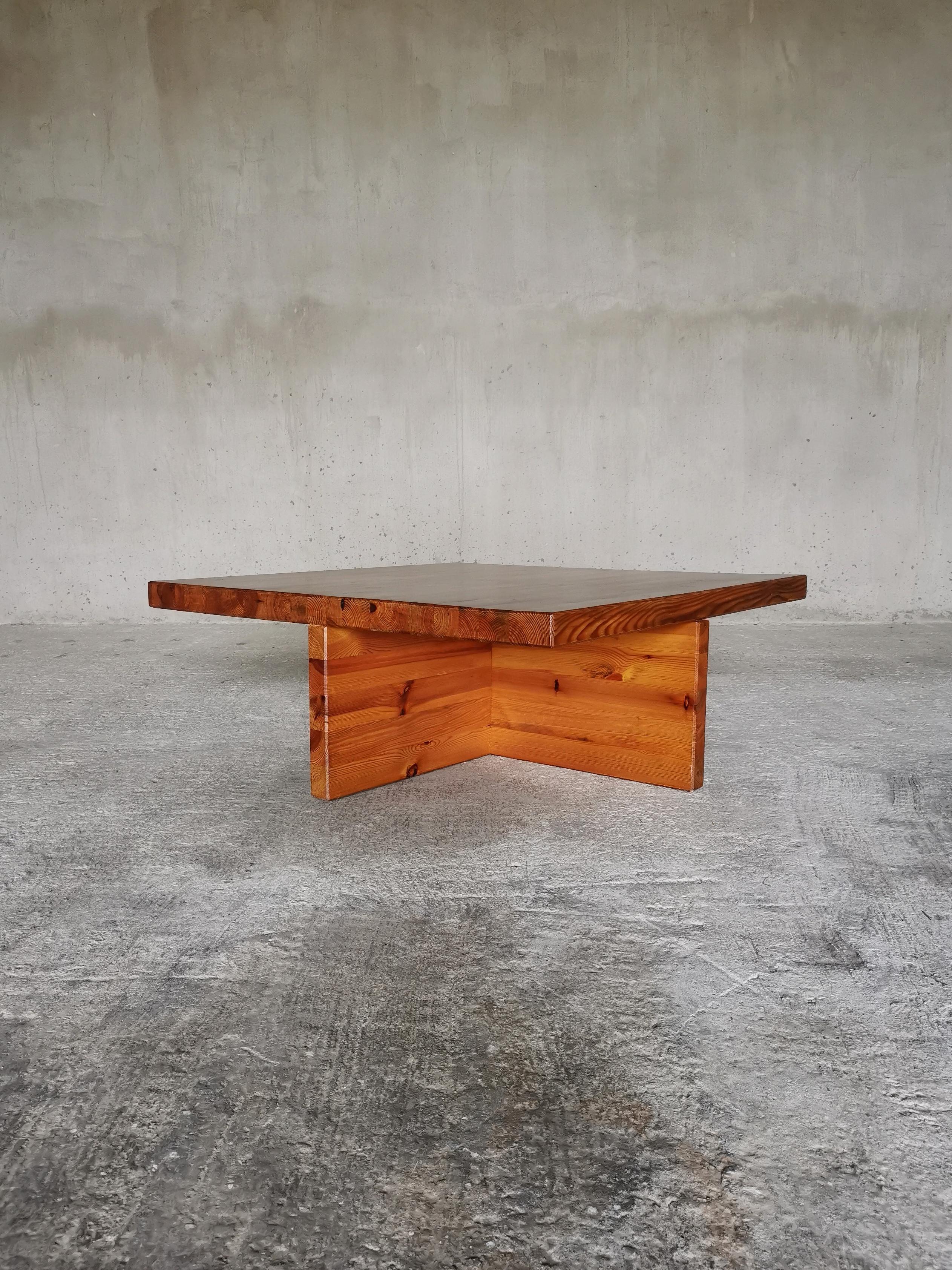 Monumental minimalist Sven Larsson Solid Pine Coffee Table Sweden, 1970s For Sale 3