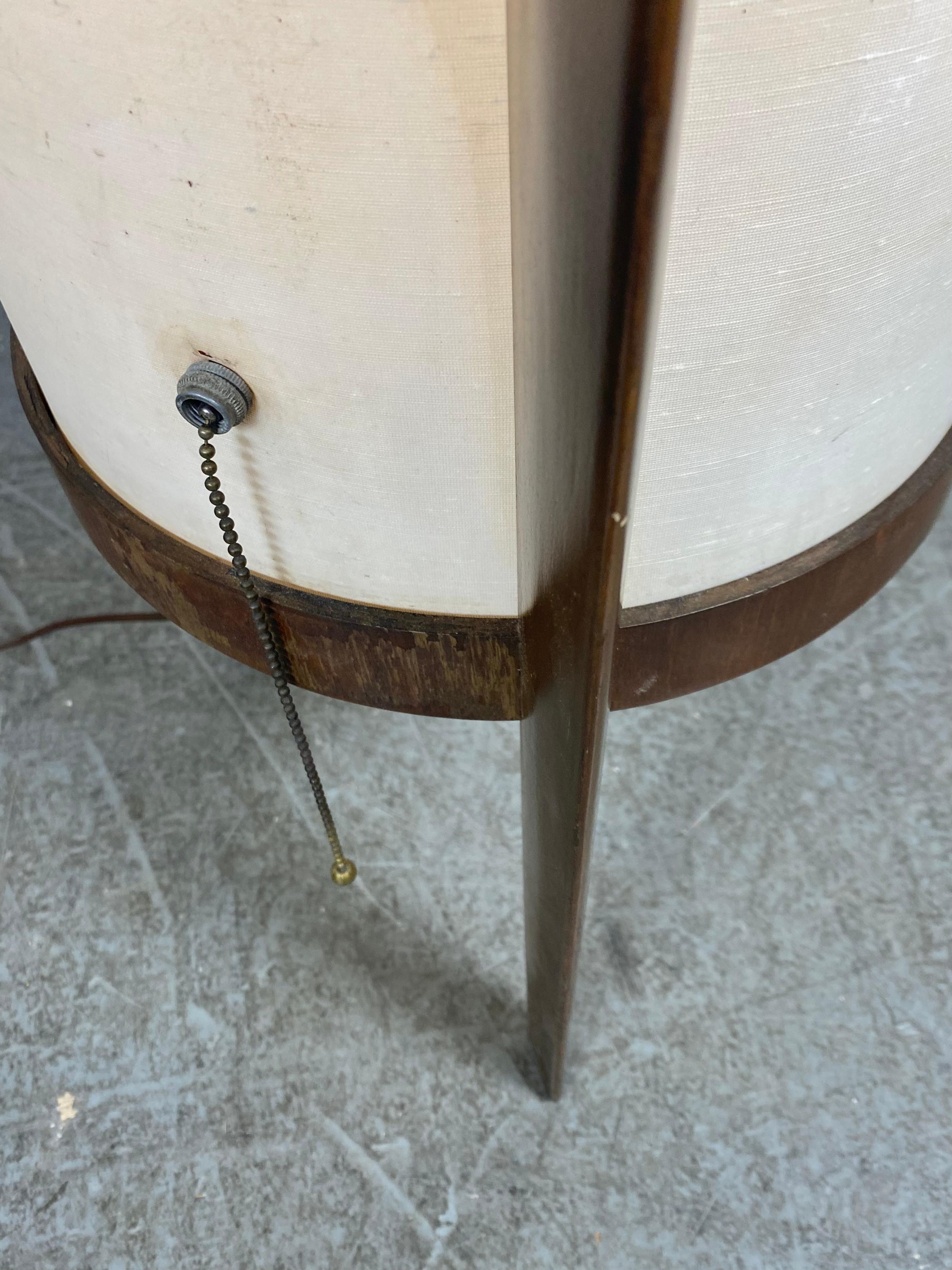 Monumental Modeline Walnut & Parchment Floor Lamp, Classic Modernist Design In Good Condition In Buffalo, NY