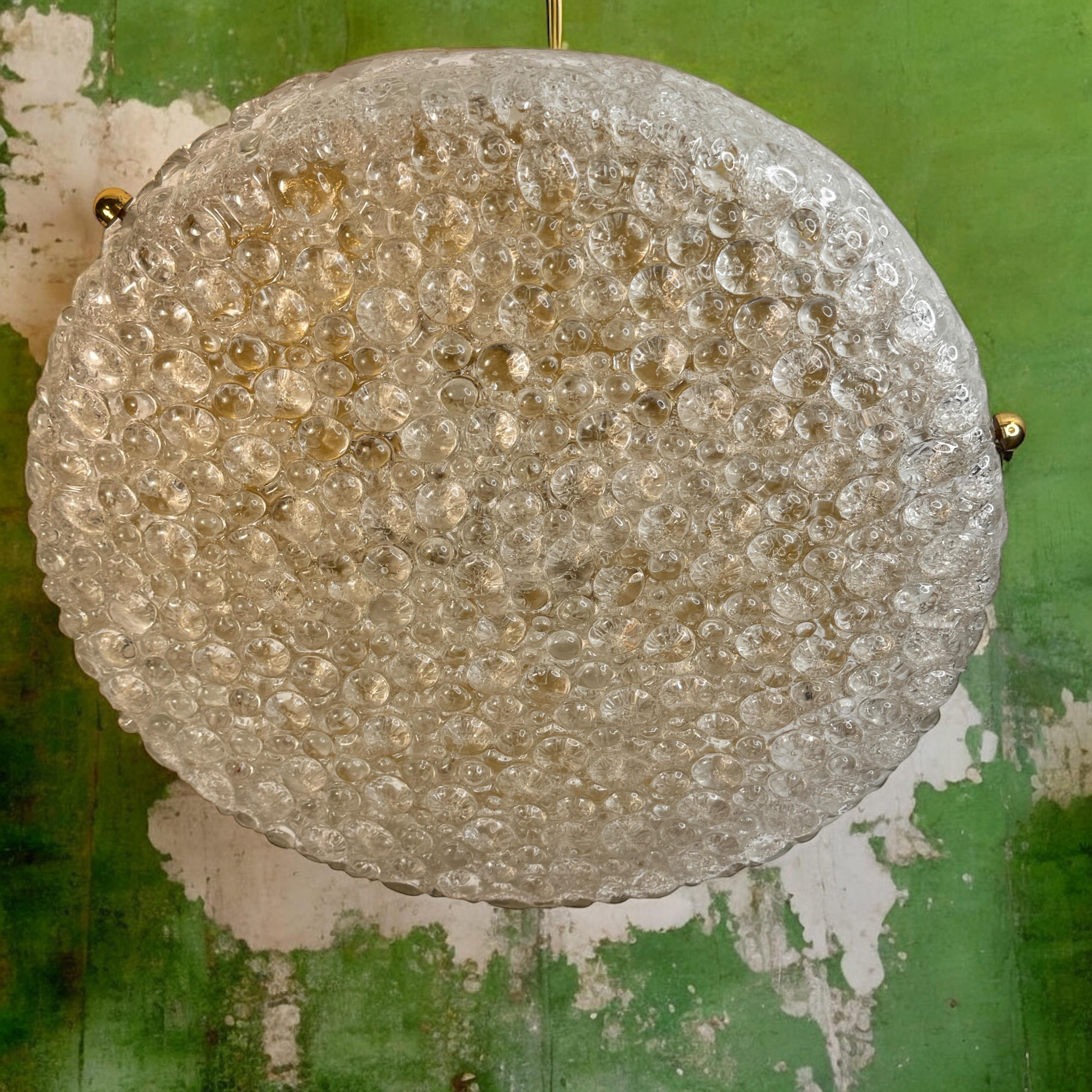 Monumentale montatura ad incasso in vetro a bolle di Murano realizzata da Hillebrand Leuchten, anni '60 In condizioni buone in vendita a Nuernberg, DE