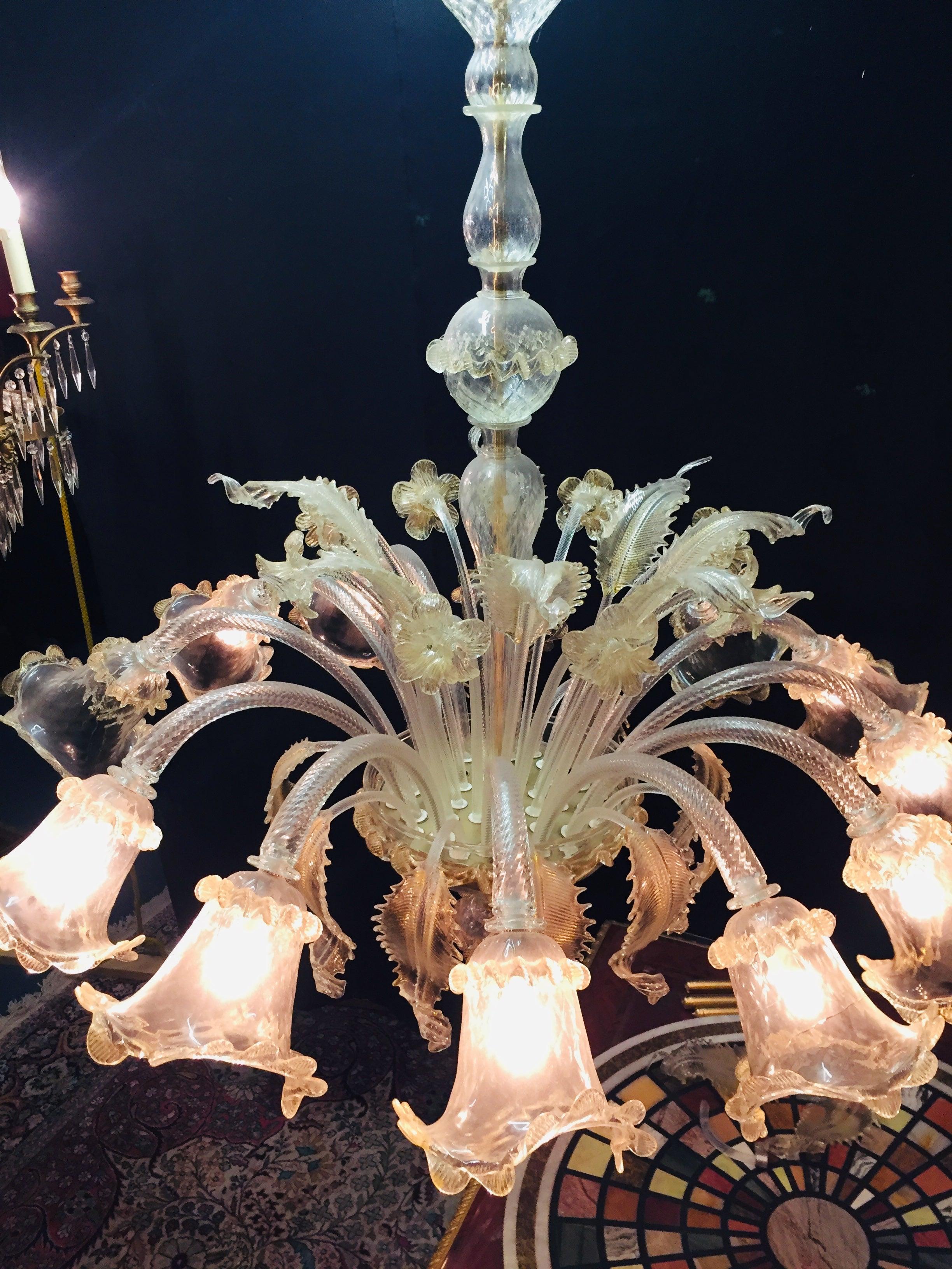 Monumental Murano Chandelier 12 Arms Made in Italy, Hand Blown and Handcrafted For Sale 8