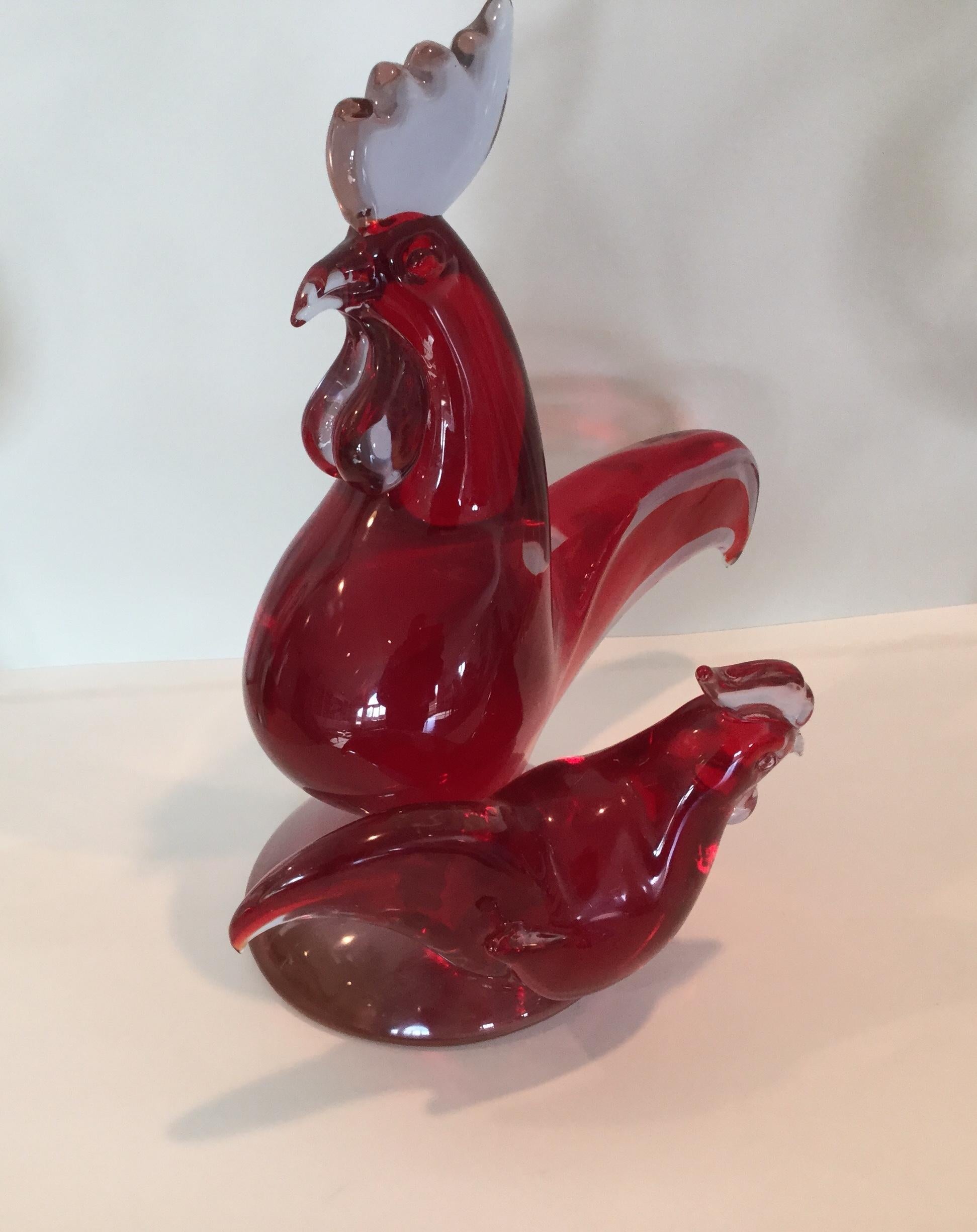 Monumental Murano Double Rooster Sculpture by Cenedese in Alexandrite and Red In Good Condition For Sale In Keego Harbor, MI