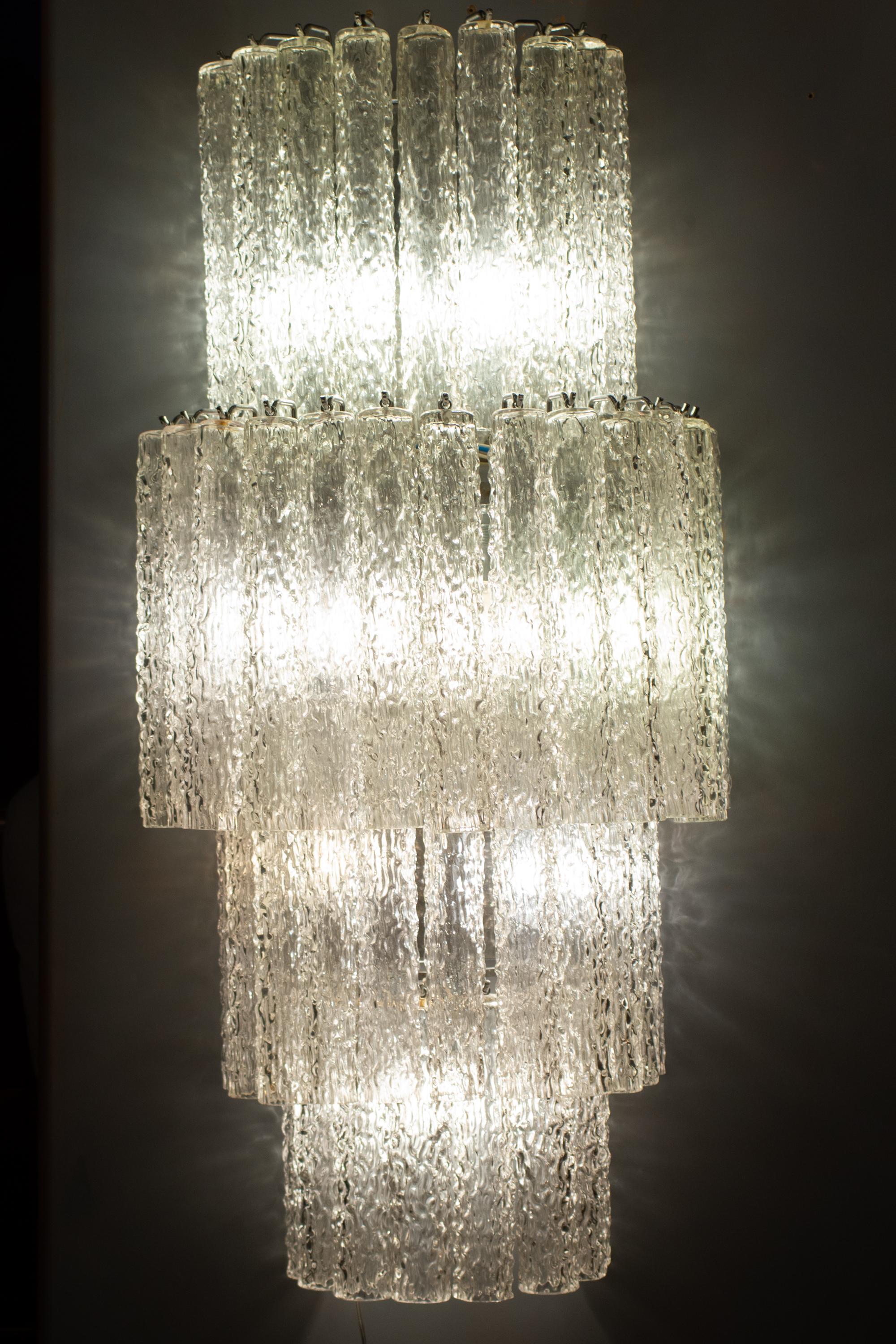 Monumental Murano Glass Chandelier Designed by Gino Poli for Aureliano Toso For Sale 6