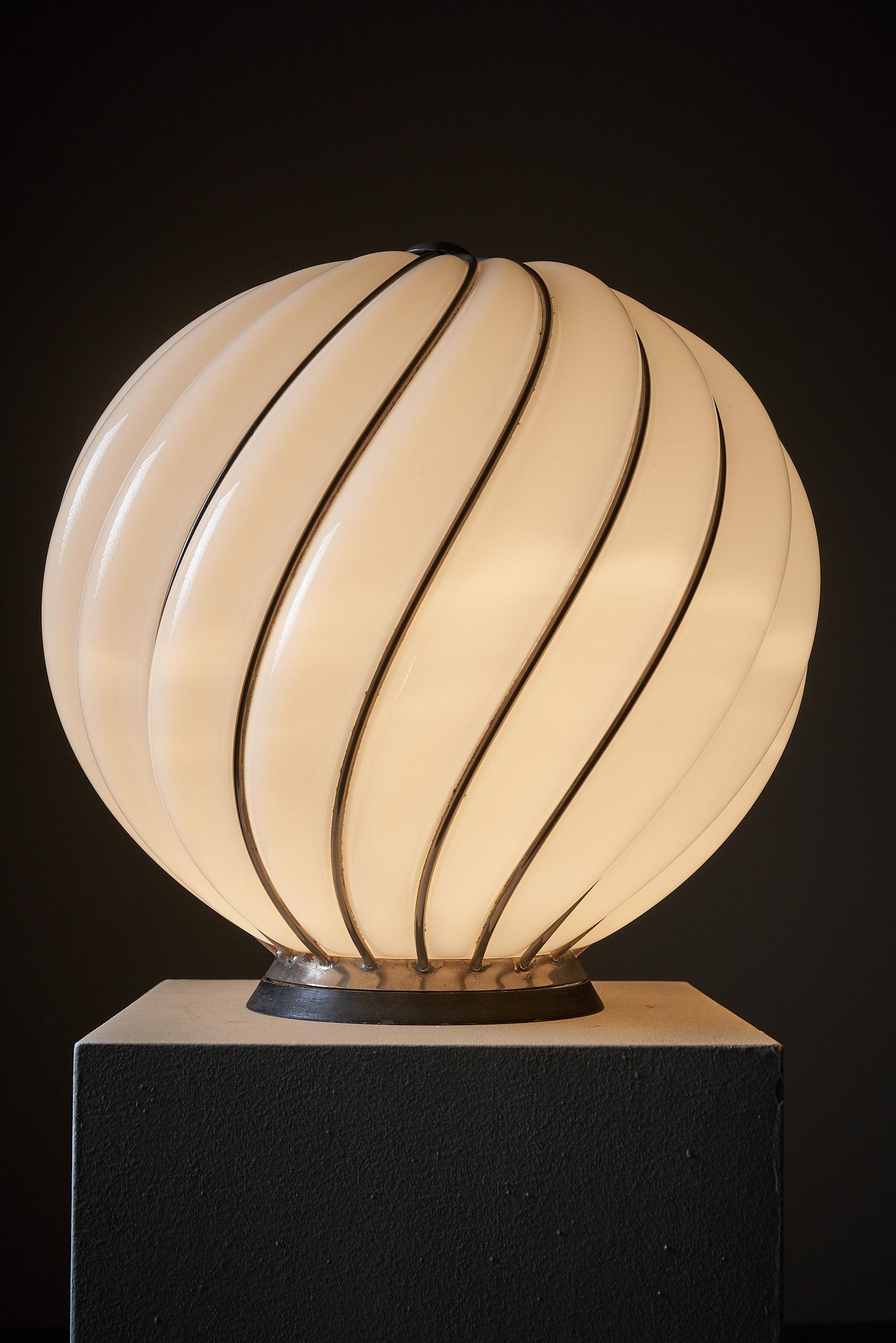 Lámpara de sobremesa monumental de cristal de Murano de Adolf Loos para VeArt, años 70 en venta 3