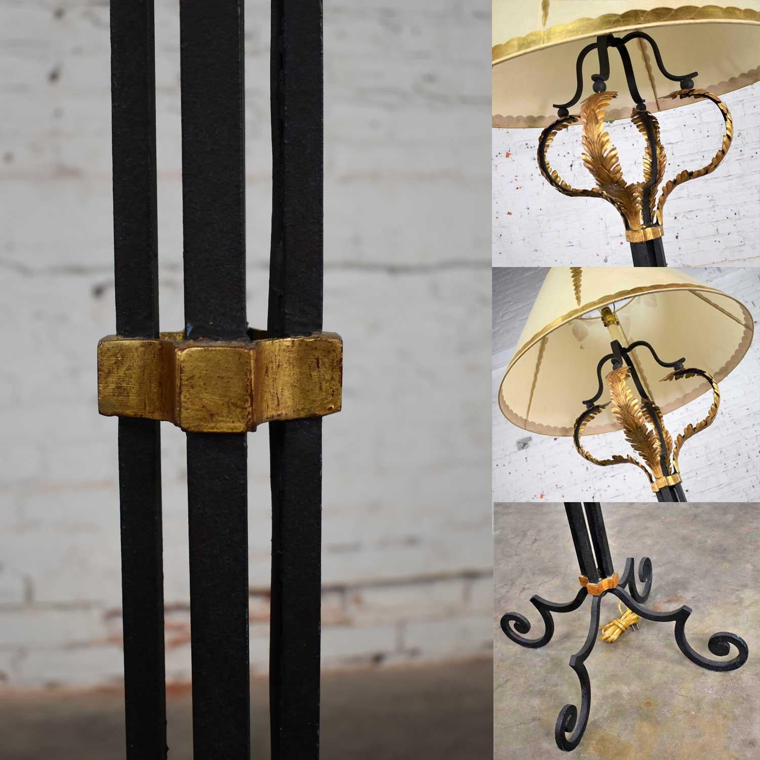 Monumental Neoclassical Iron Floor Lamp Acanthus Leaf Design & Parchment Shade in vendita 12