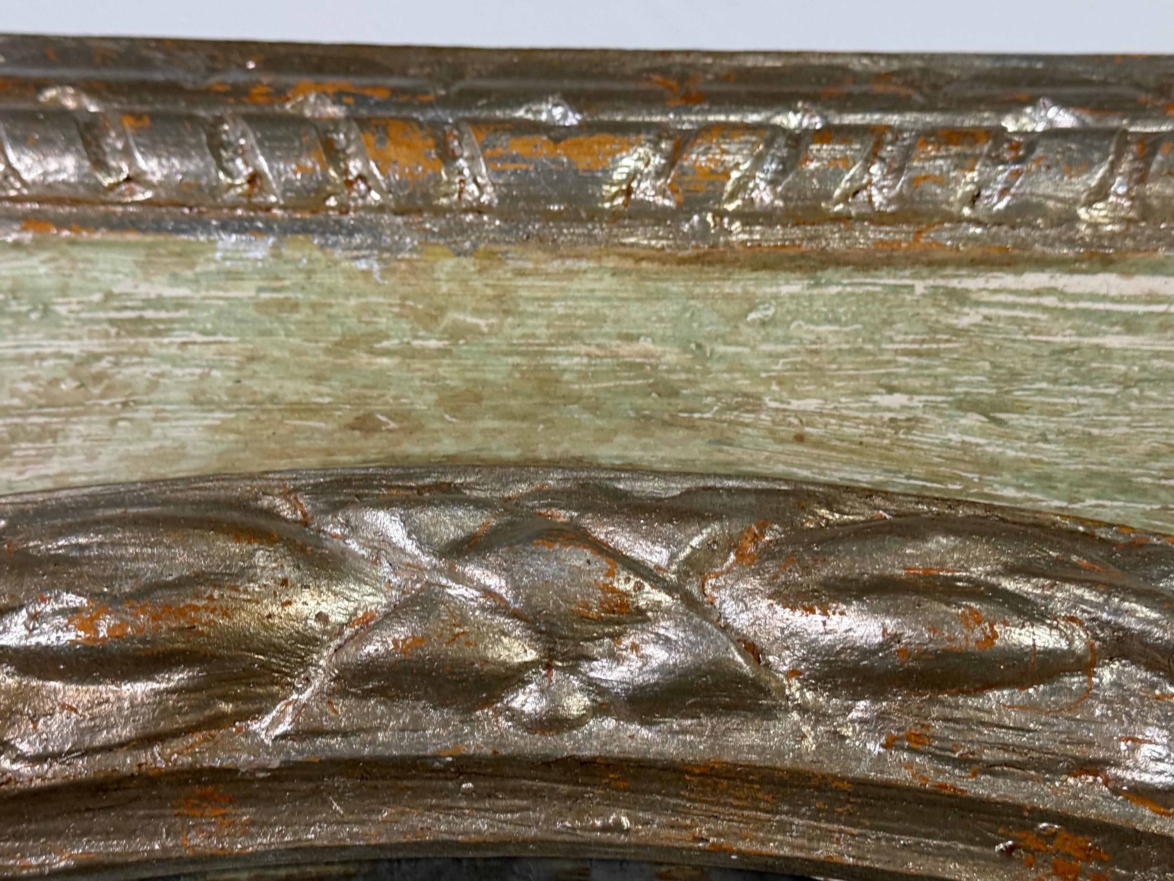 Espejo Octogonal Pintado Monumental de Estilo Neoclásico siglo XX en venta