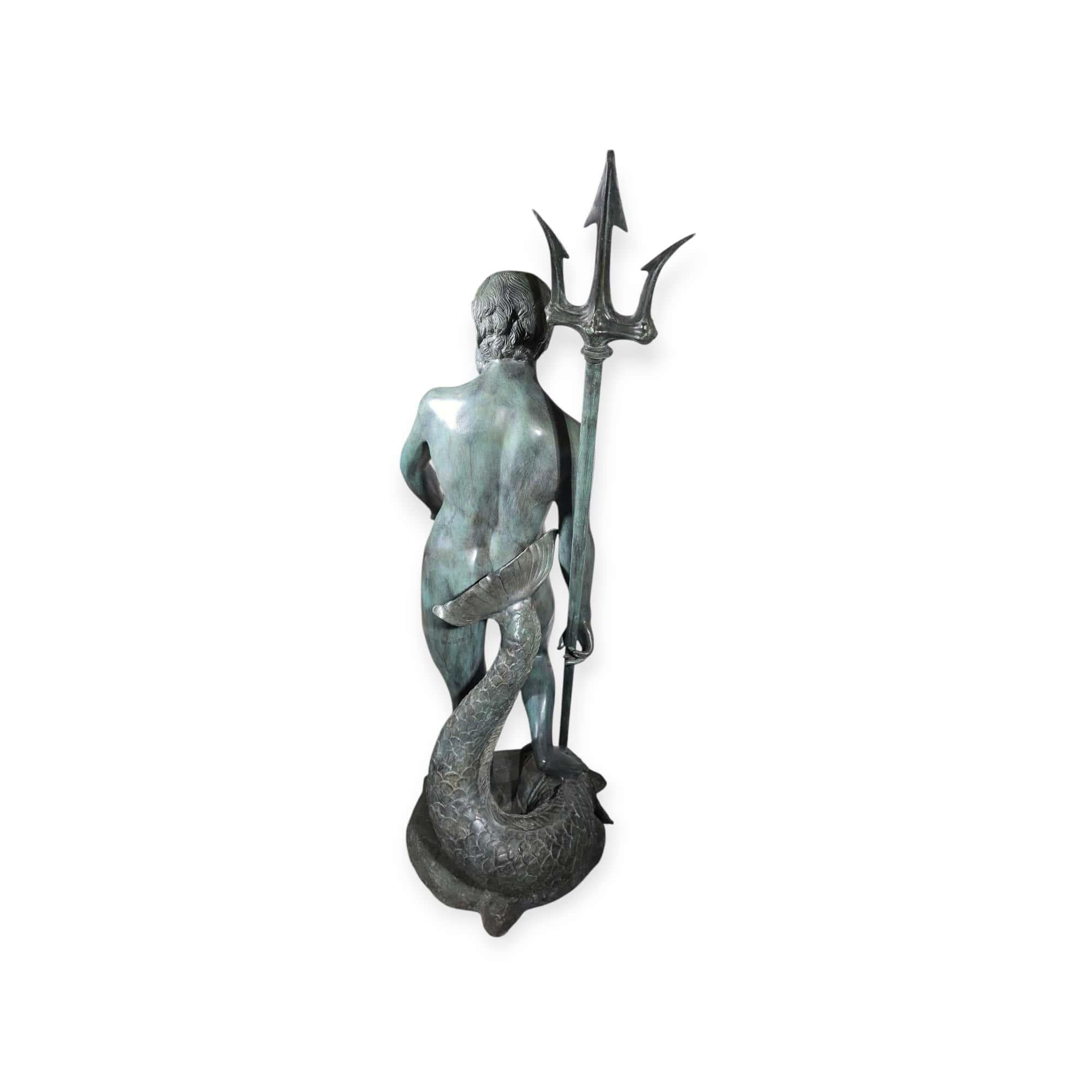 Bronze STATUE D'ÉPTUNE MONUMENTALE - 170 cm en vente