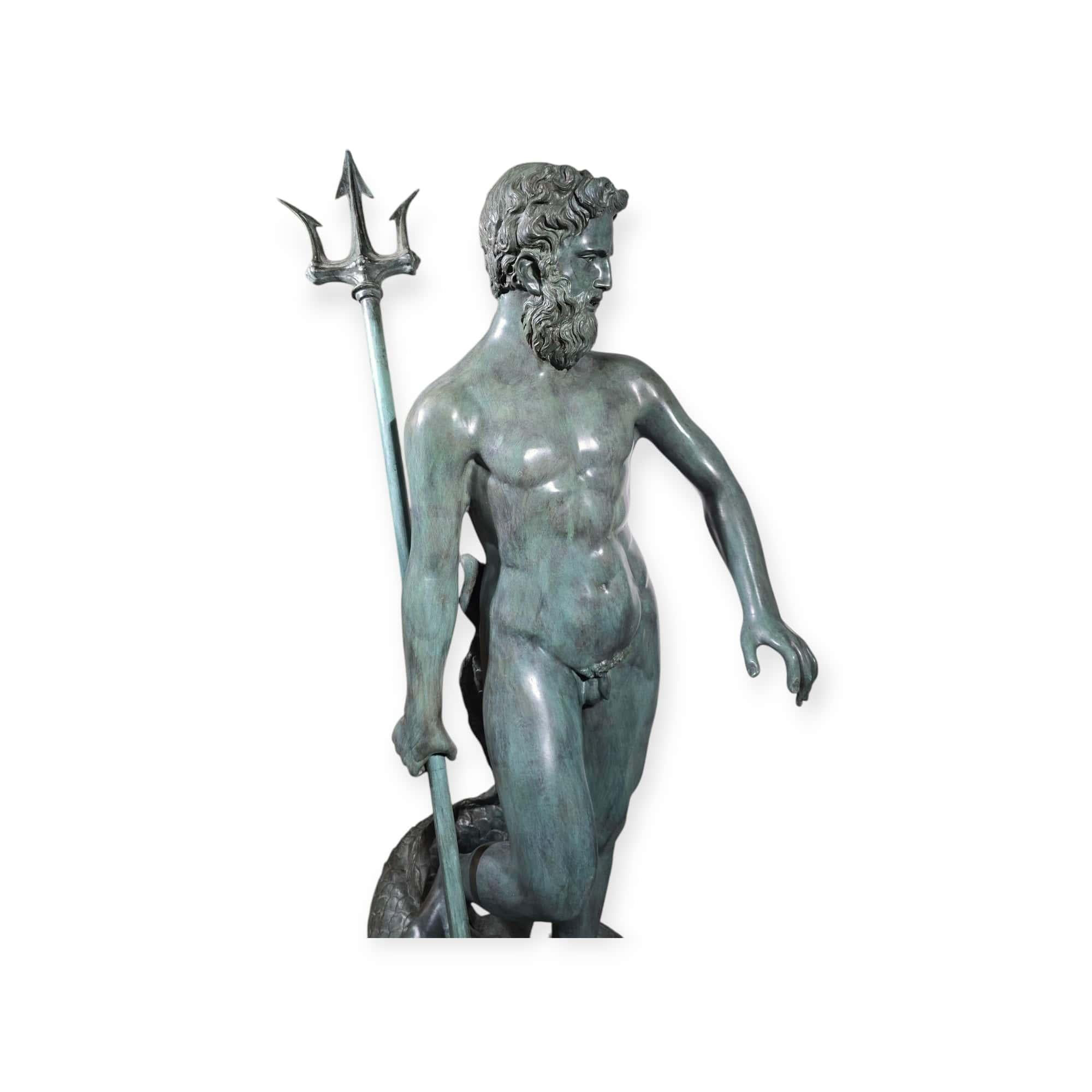 STATUE D'ÉPTUNE MONUMENTALE - 170 cm en vente 3