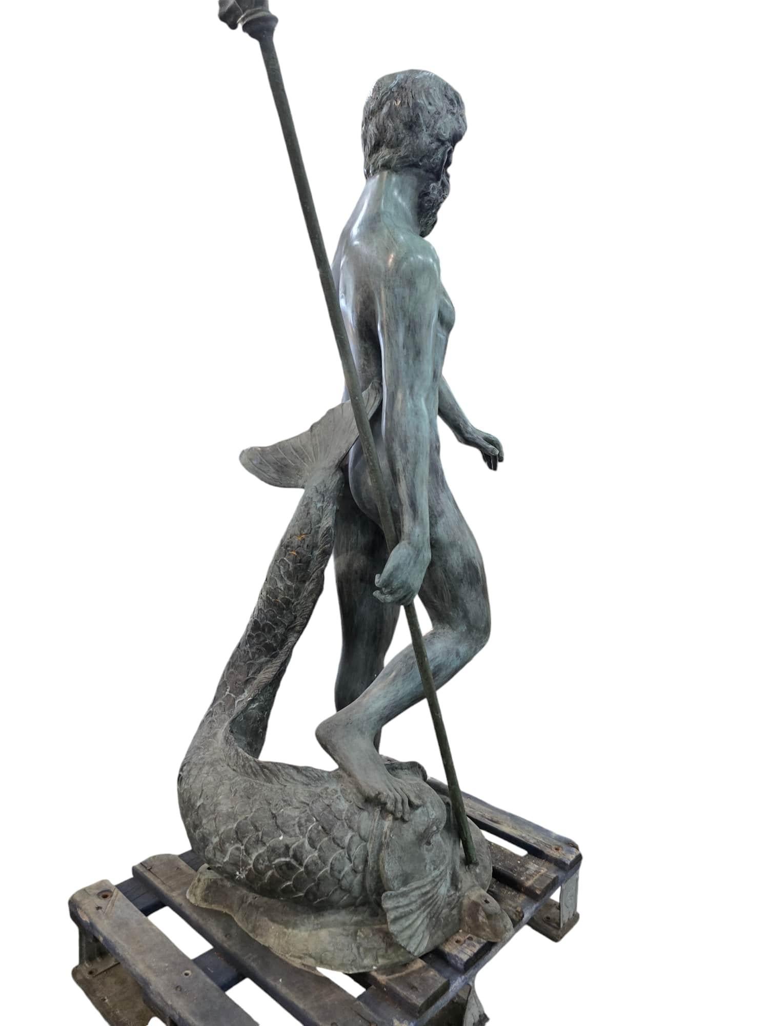 STATUE D'ÉPTUNE MONUMENTALE - 170 cm en vente 3