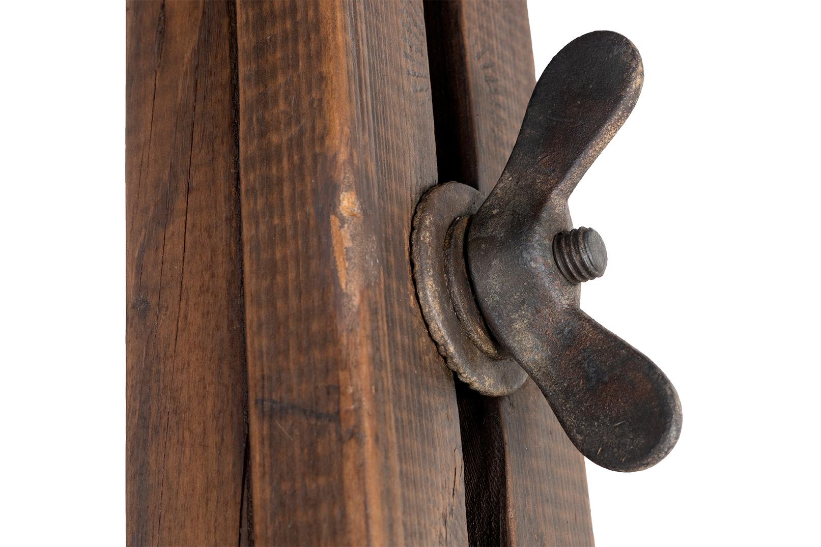 Bois Chevalet d'artiste en Oak Monumental en vente