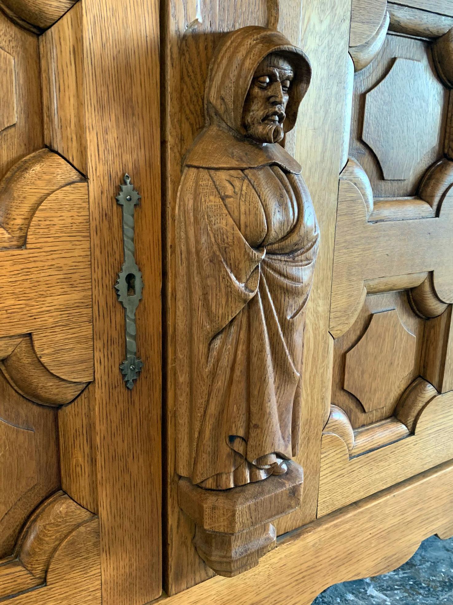 Monumental Oak Mission Colonial Style Hand Carved Priest Sideboard In Good Condition In Culver City, CA