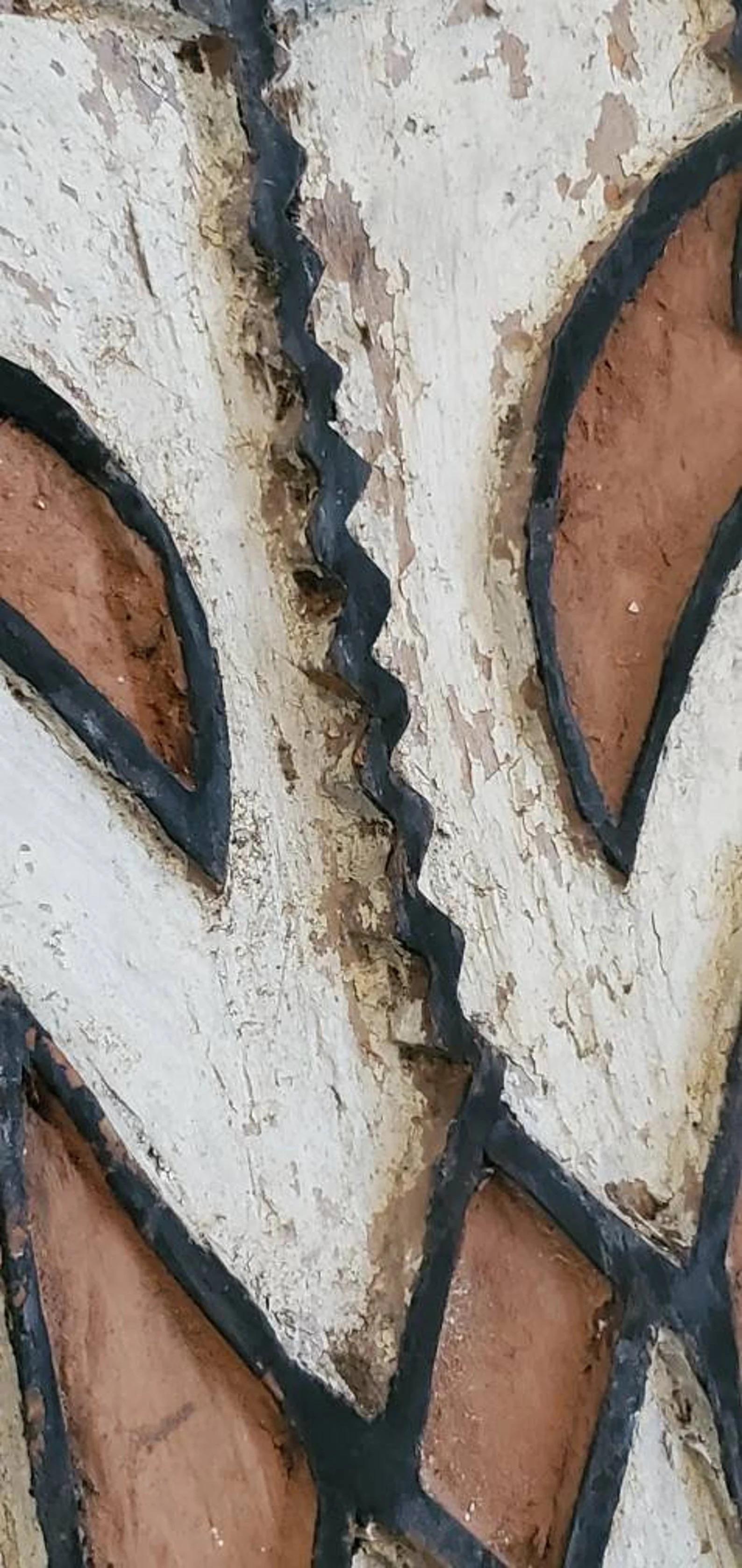 Monumental Oceanic Asmat People Carved Painted Wooden War Shield For Sale 2