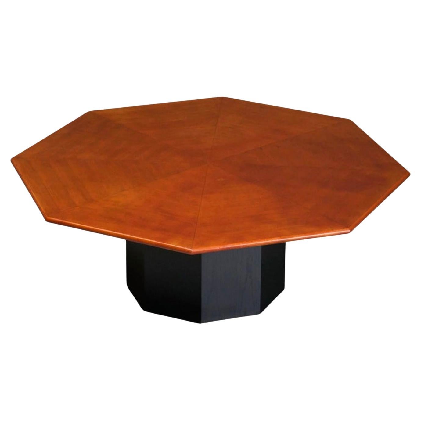 Monumental Octagonal Dining Table in Wood 1970s im Angebot