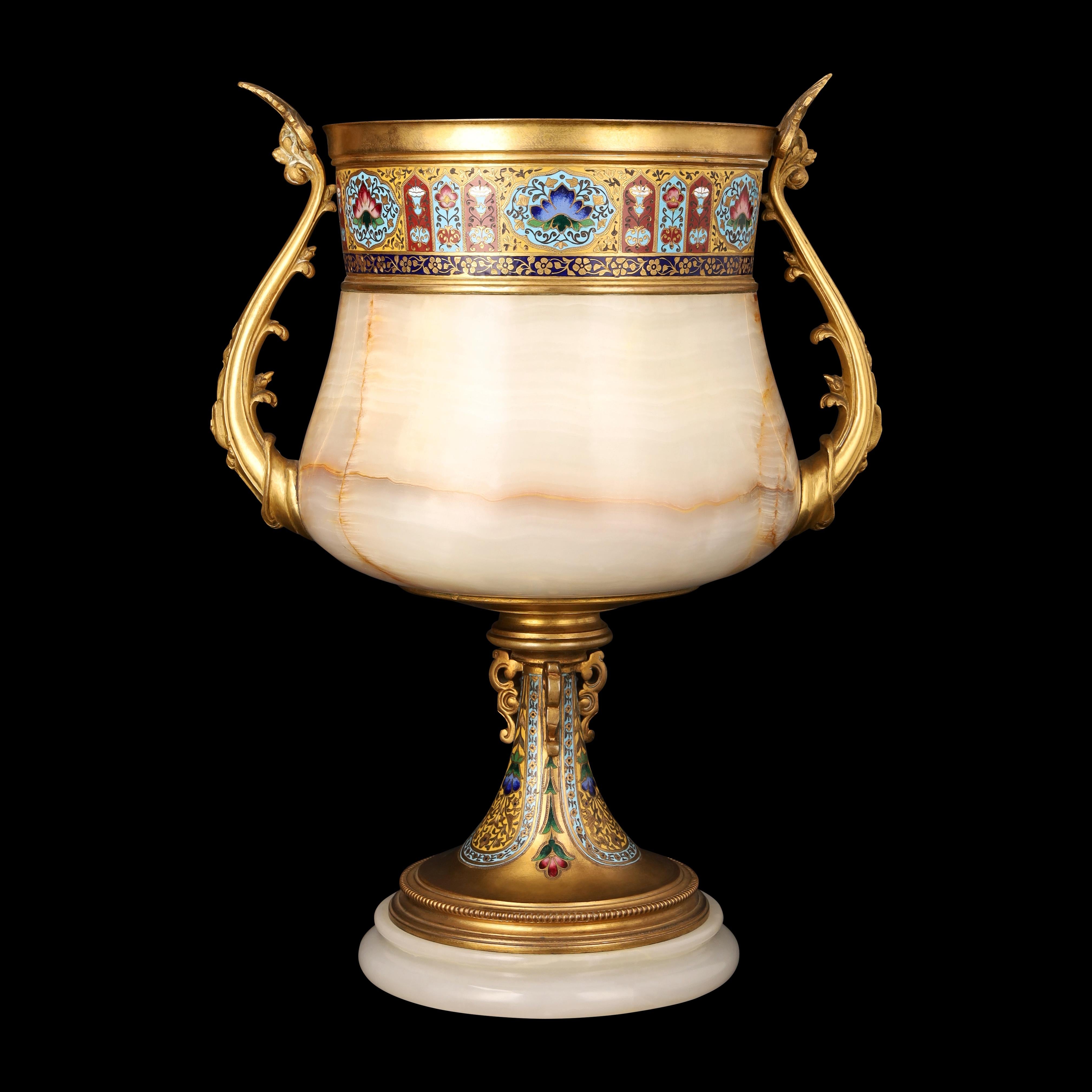 Gold MONUMENTAL ONYX AND GILT BRONZE CUP WITH POLYCHROME ENAMELS, Napoleon III, 1880 For Sale