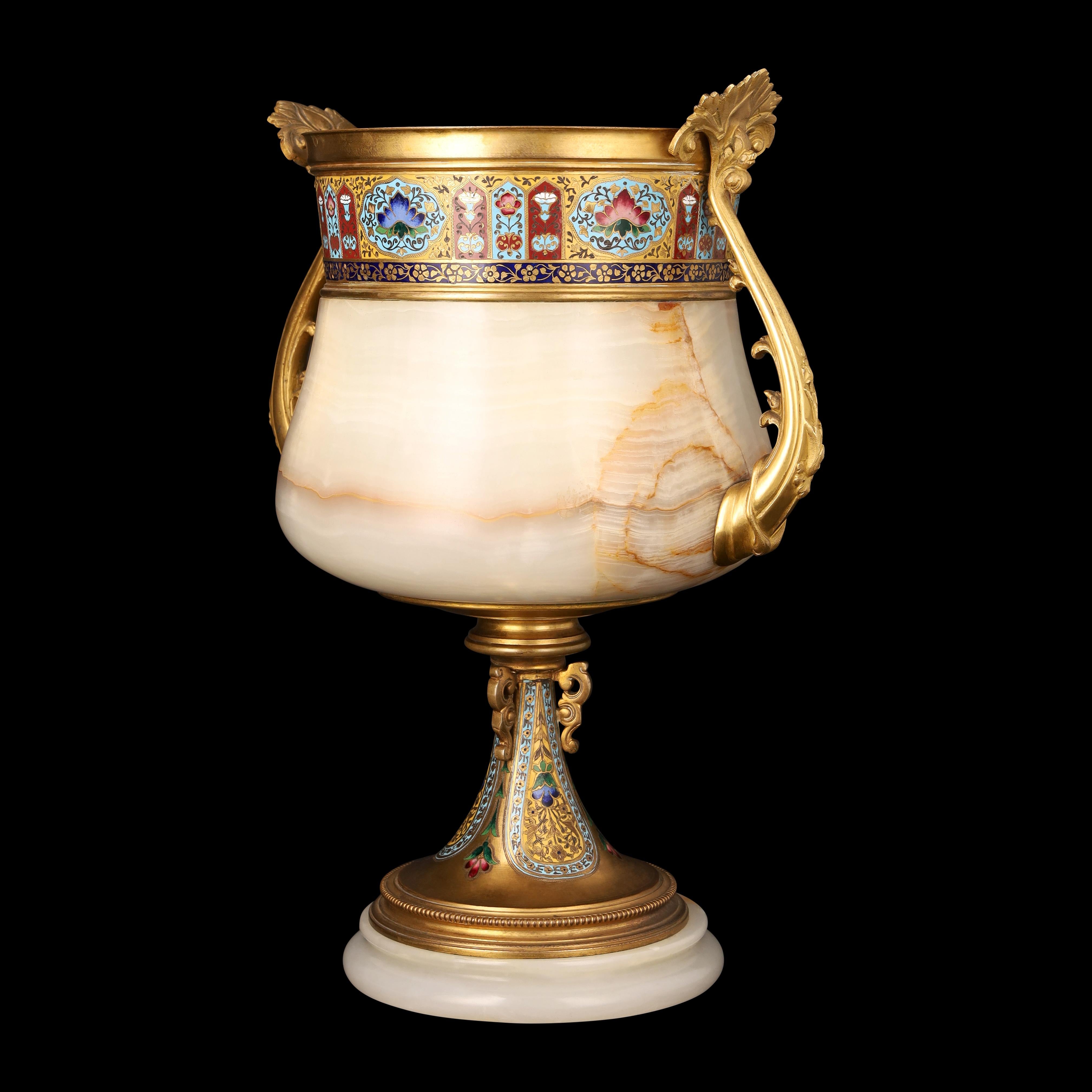 MONUMENTAL ONYX AND GILT BRONZE CUP WITH POLYCHROME ENAMELS, Napoleon III, 1880 For Sale 1