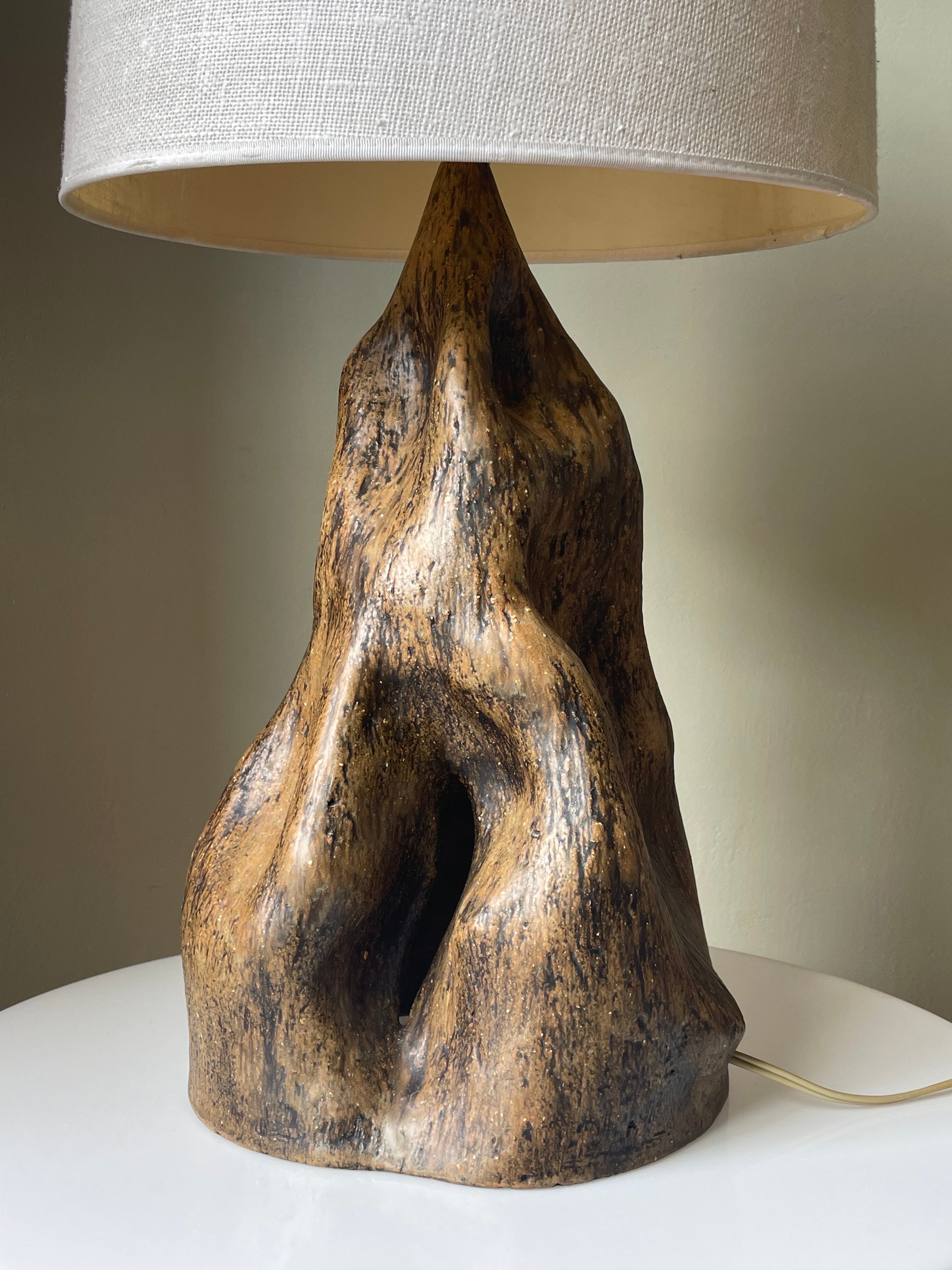 Mid-Century Modern Monumental Organic Modern Earthcolored Ceramic Art Lamp, 1960s For Sale
