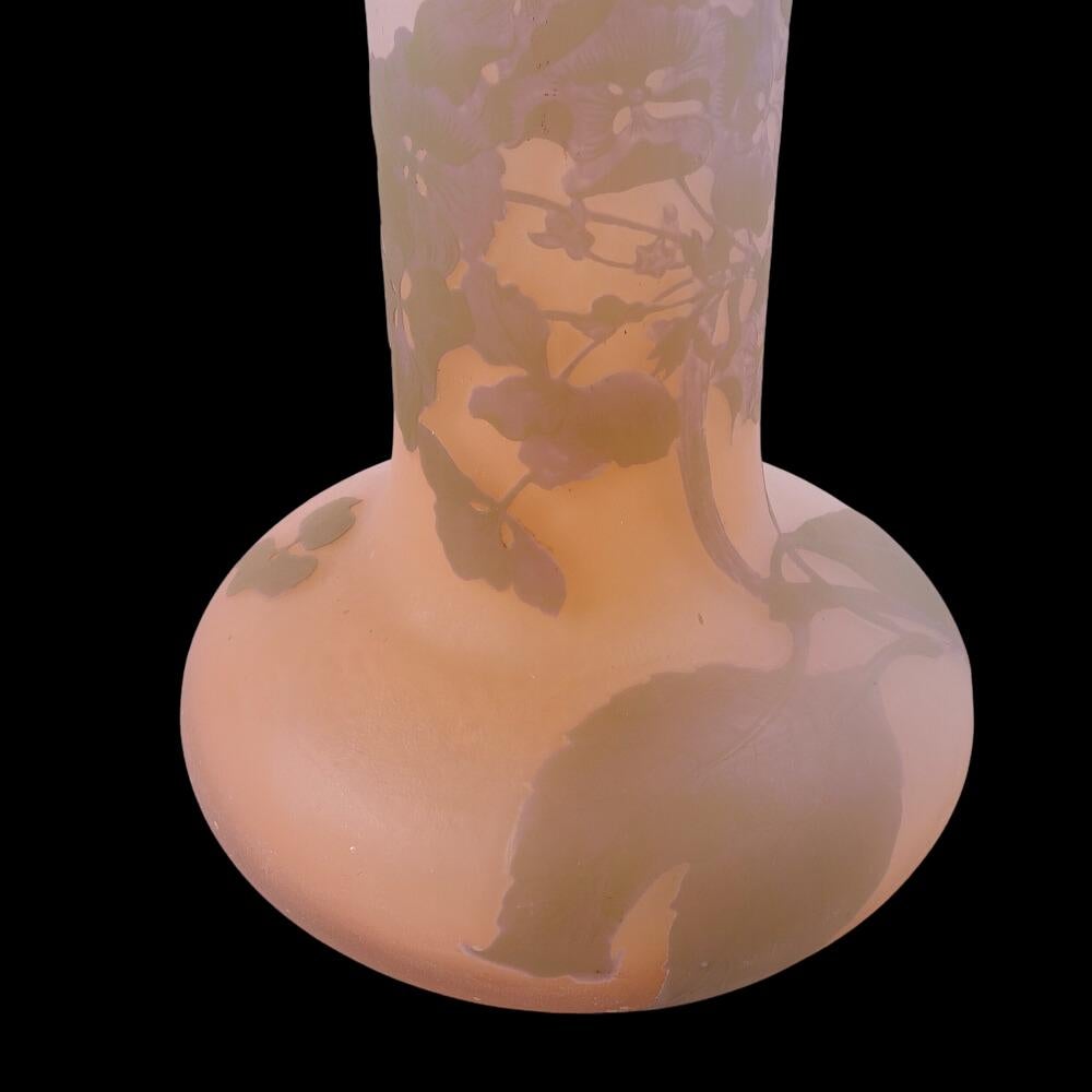 Monumental Original Emile Galle Hydrangea Floral Cameo Art Glass Vase -  1895 For Sale 7
