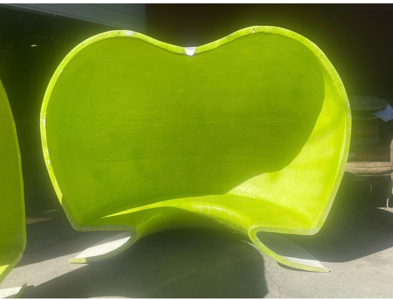 Monumentale baccello da giardino modulare da esterno in fibra di vetro futuristico 