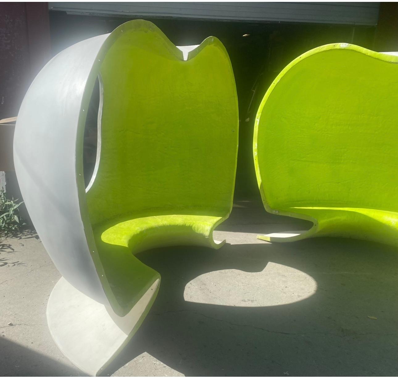 Monumentale baccello da giardino modulare da esterno in fibra di vetro futuristico 