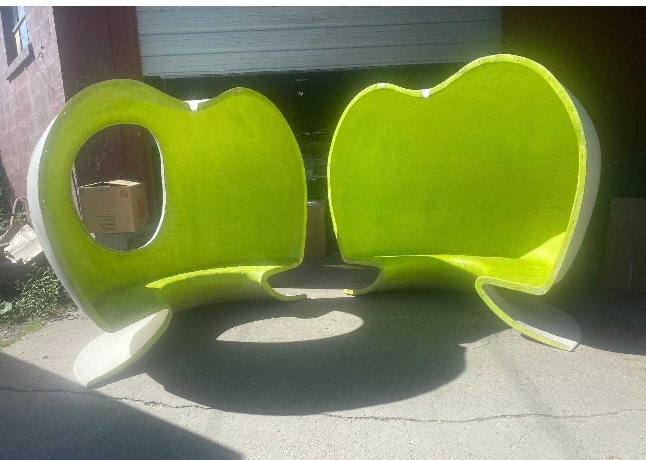 Monumentale baccello da giardino modulare da esterno in fibra di vetro futuristico 