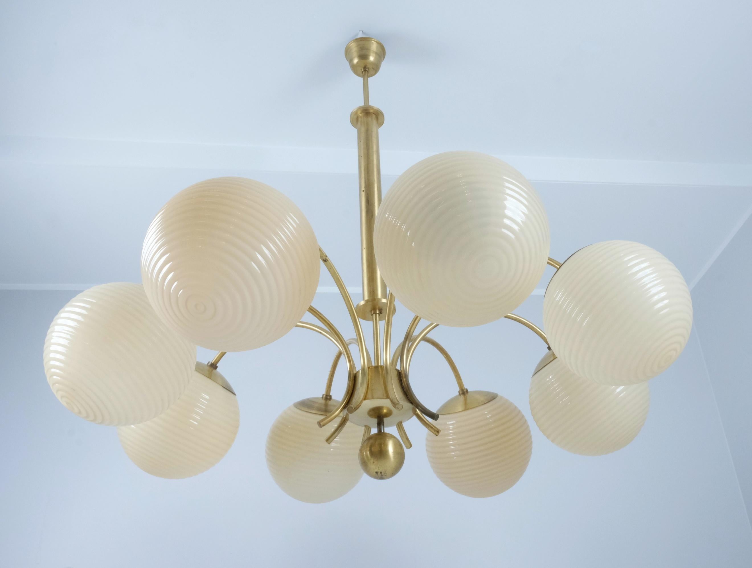 Monumental Paavo Tynell Art Deco Brass & Opaline Glass Chandelier, Taito 1930s In Good Condition For Sale In Helsinki, FI