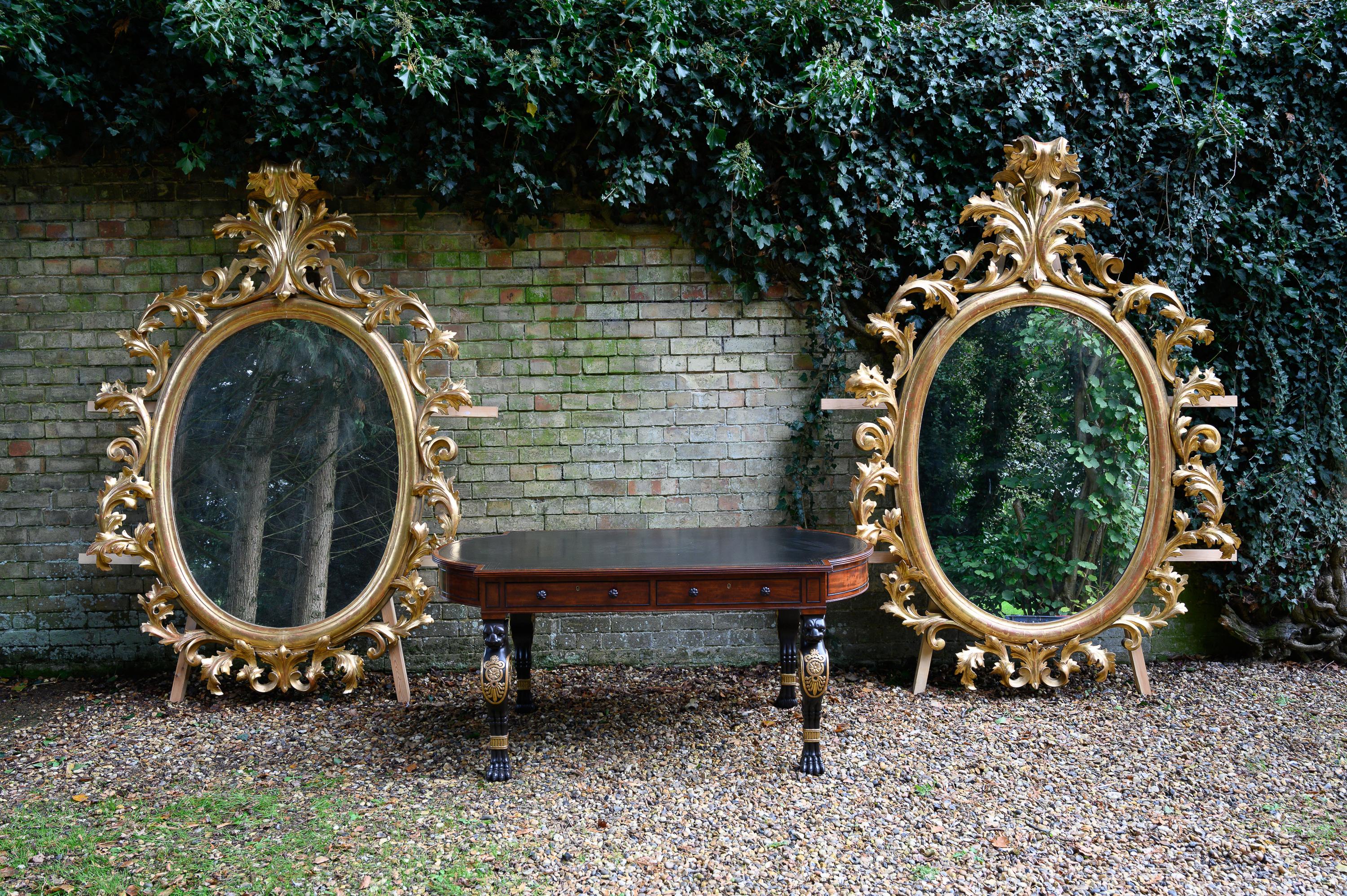 Monumental Pair of 19th Century Oval Florentine Carved Giltwood Mirrors 6