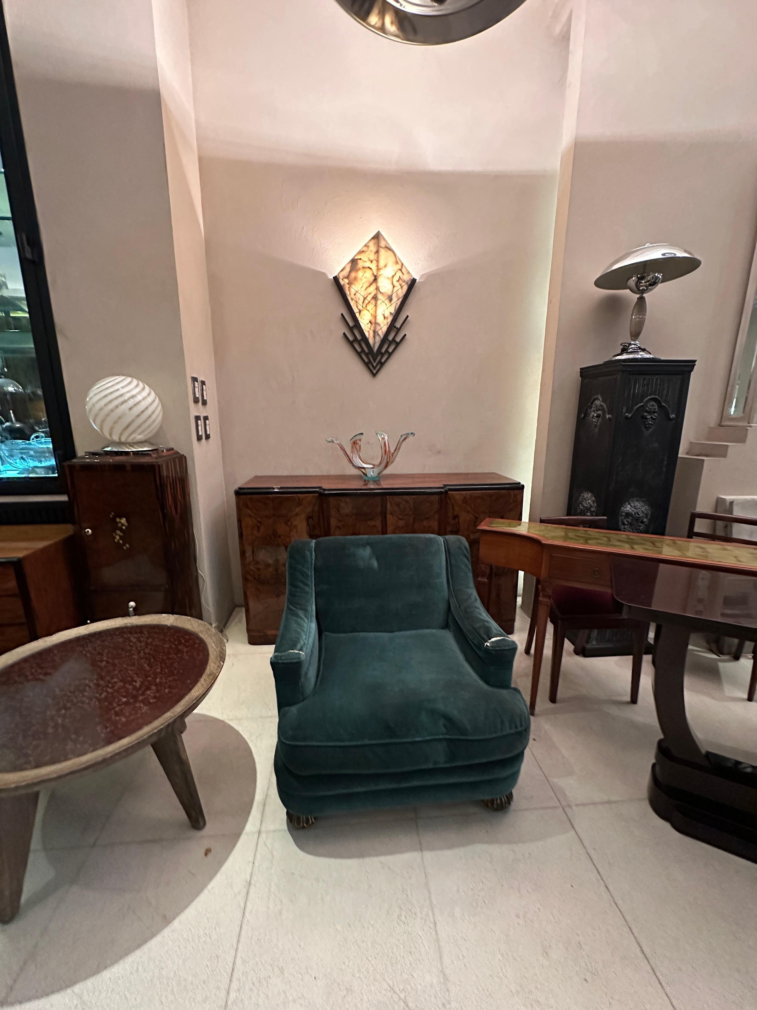 Paire monumentale d'appliques Art Déco en albâtre et fer, 1920, France en vente 3