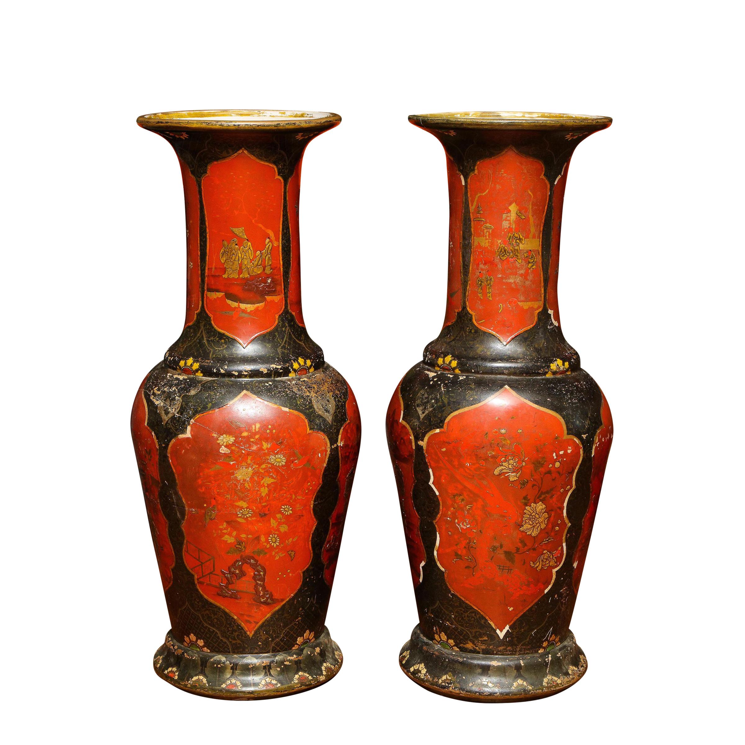 Chinoiseries Paire de vases monumentaux en faïence de Berlin laqués rouges et noirs en vente