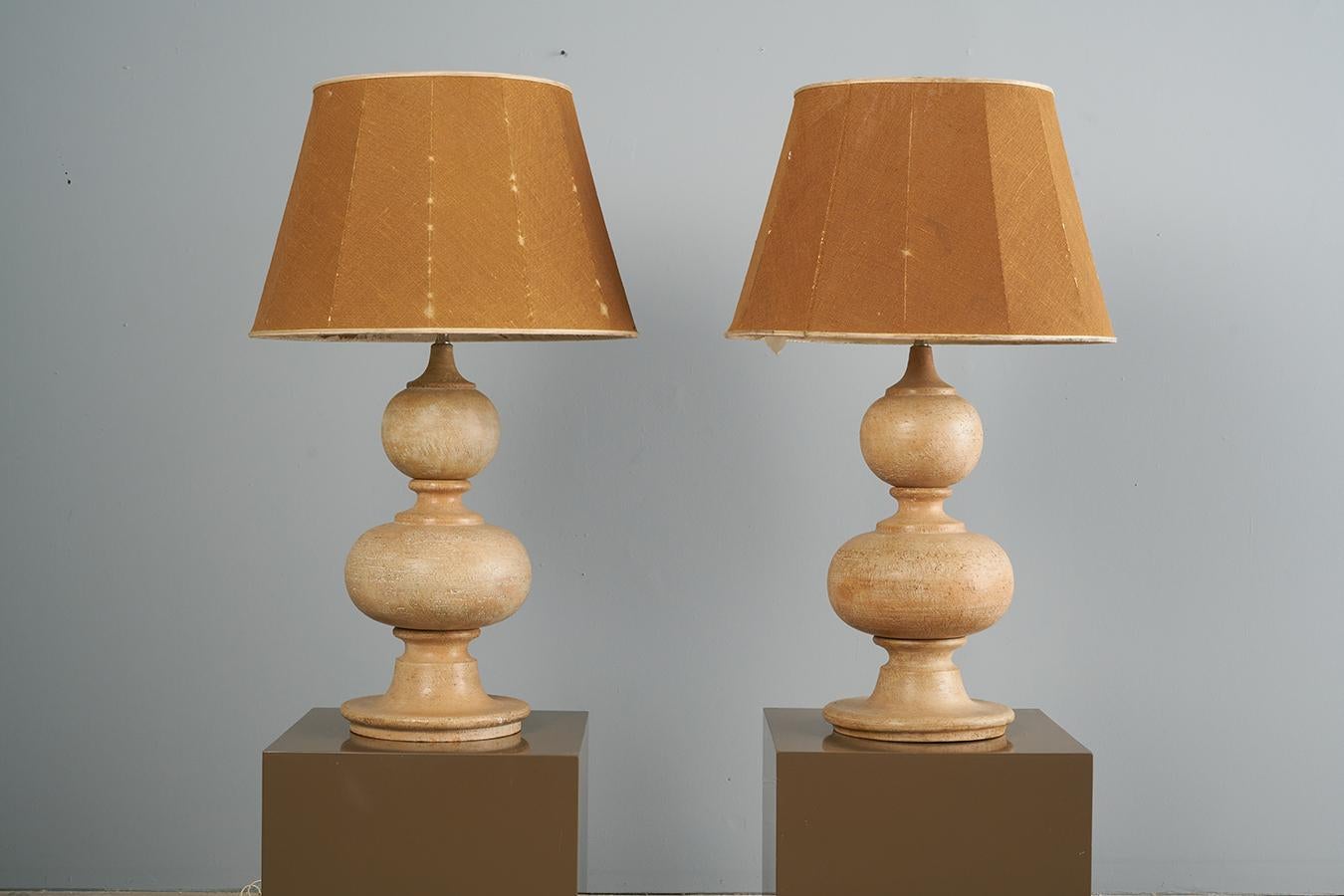 Monumental Pair of Earthenware Italian Ceramic Lamps by Ugo Zaccagnini  In Good Condition For Sale In Greensboro, NC