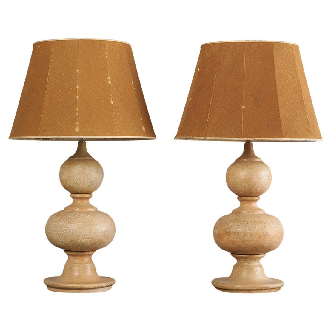 Monumental Pair of Earthenware Italian Ceramic Lamps by Ugo Zaccagnini 