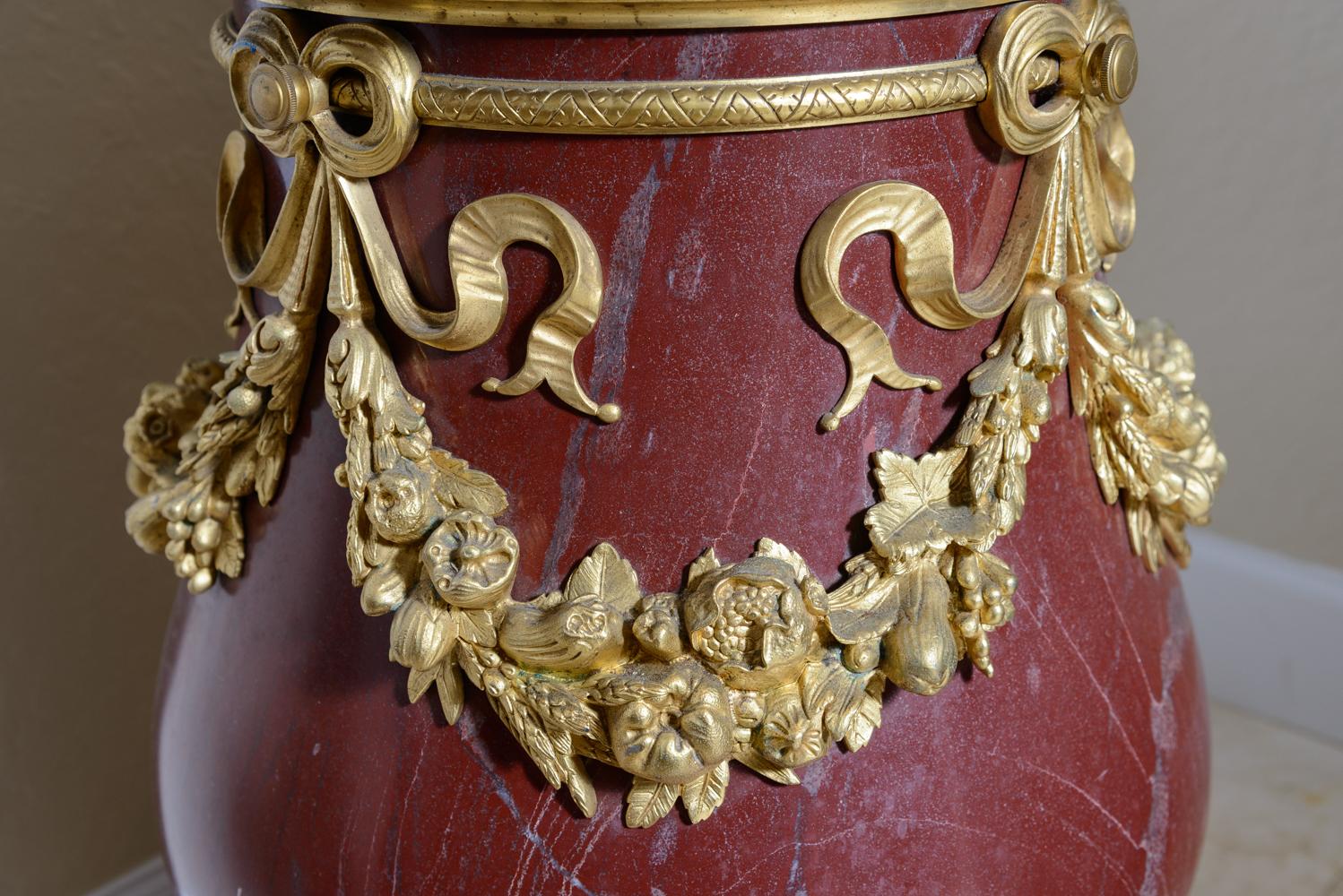 Fin du XIXe siècle Torchères monumentales figuratives