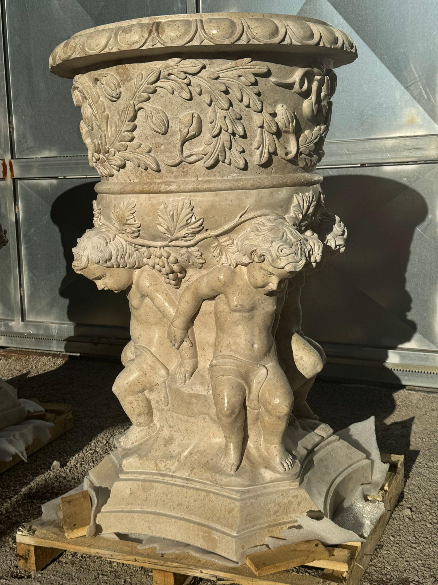 Monumental Pair of Hand-Carved Italian Marble Urns with Cherubs, 20th Century For Sale 2