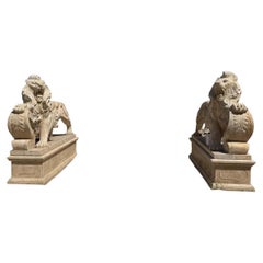 Statue di pietra