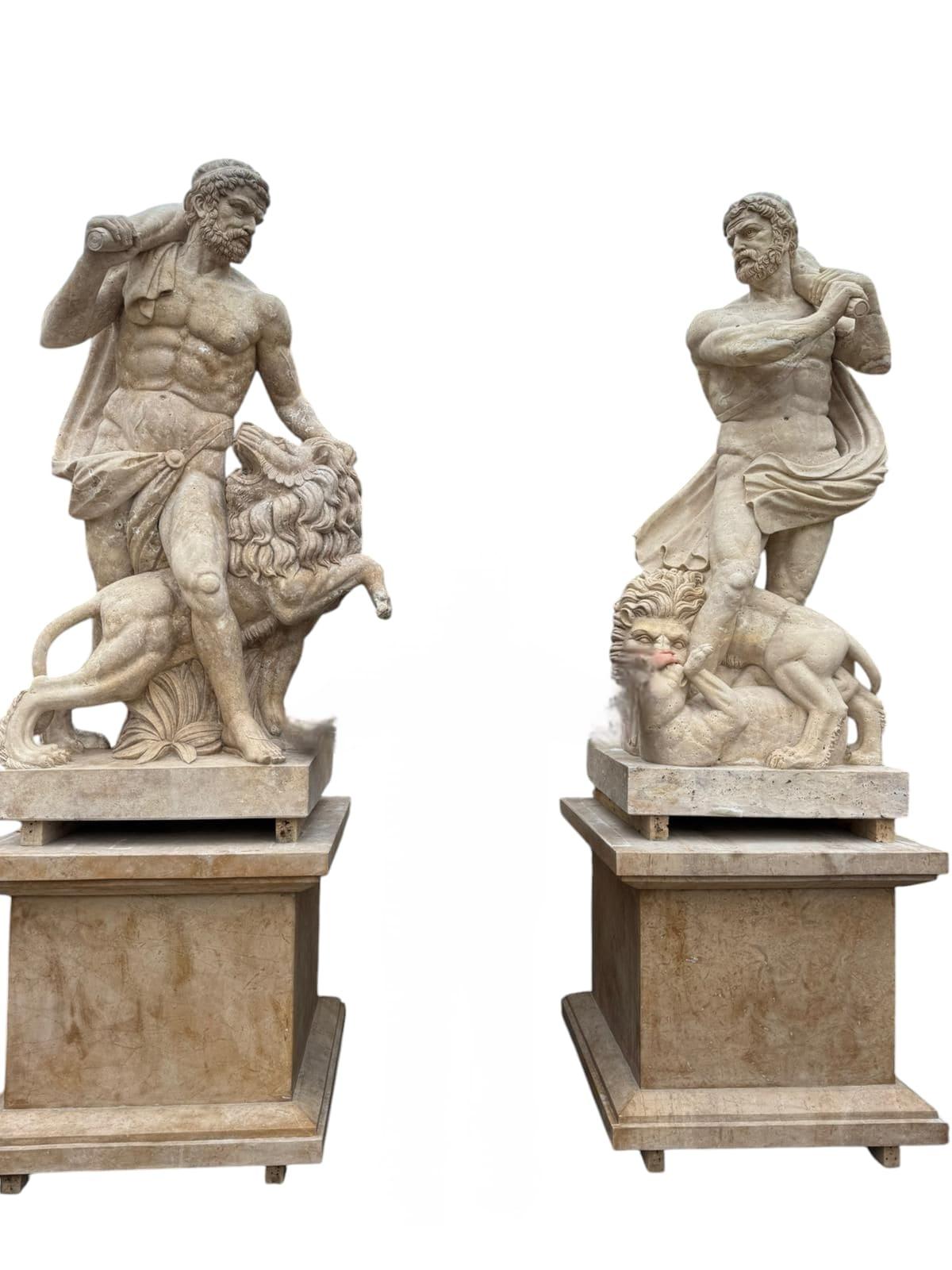 Pareja monumental de esculturas de Hércules en mármol italiano - Finales del siglo XX 280 Mármol en venta