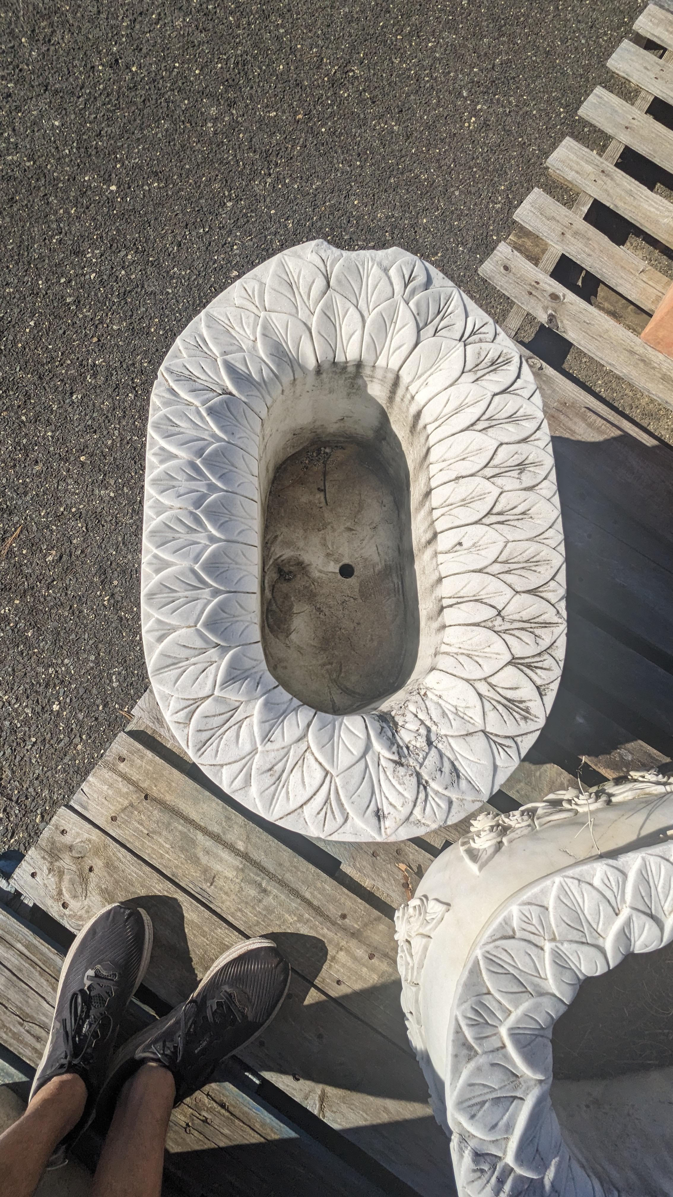 Coppia monumentale di fioriere da giardino in marmo rosa italiano Cache Pot 24