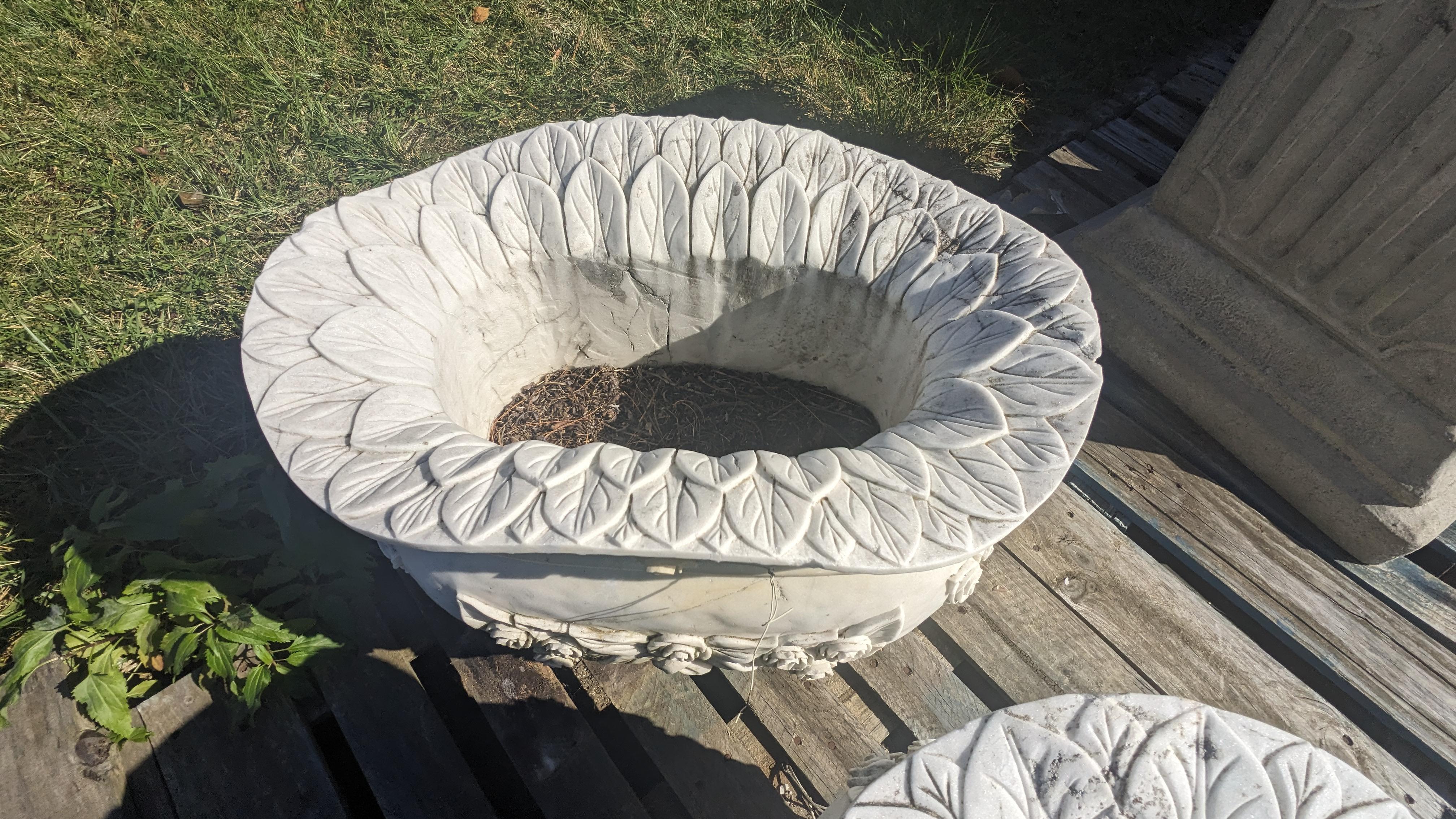 Coppia monumentale di fioriere da giardino in marmo rosa italiano Cache Pot 24