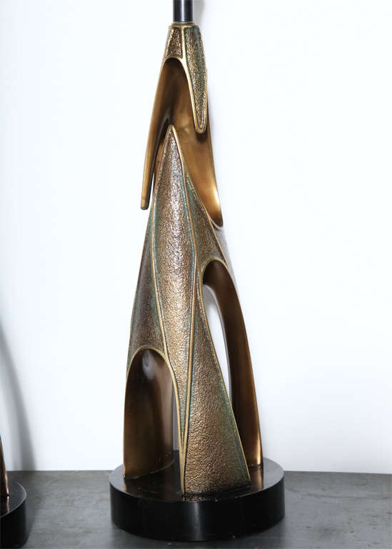 American Monumental Pair of Laurel Lamp Co. Paul Evans Style Bronze Resin Table Lamps