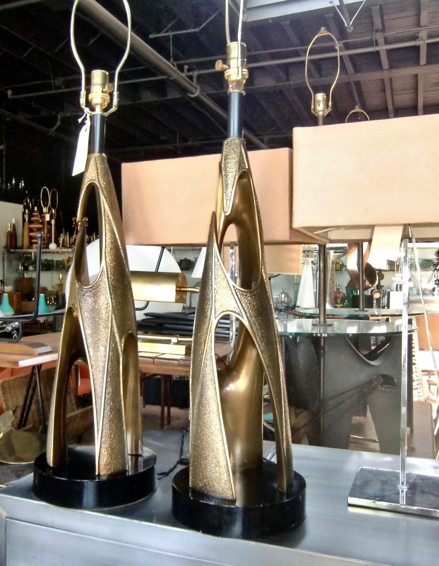 American Monumental Pair of Maurizio Tempestini Bronze Resin Brutalist Table Lamps, 1960s