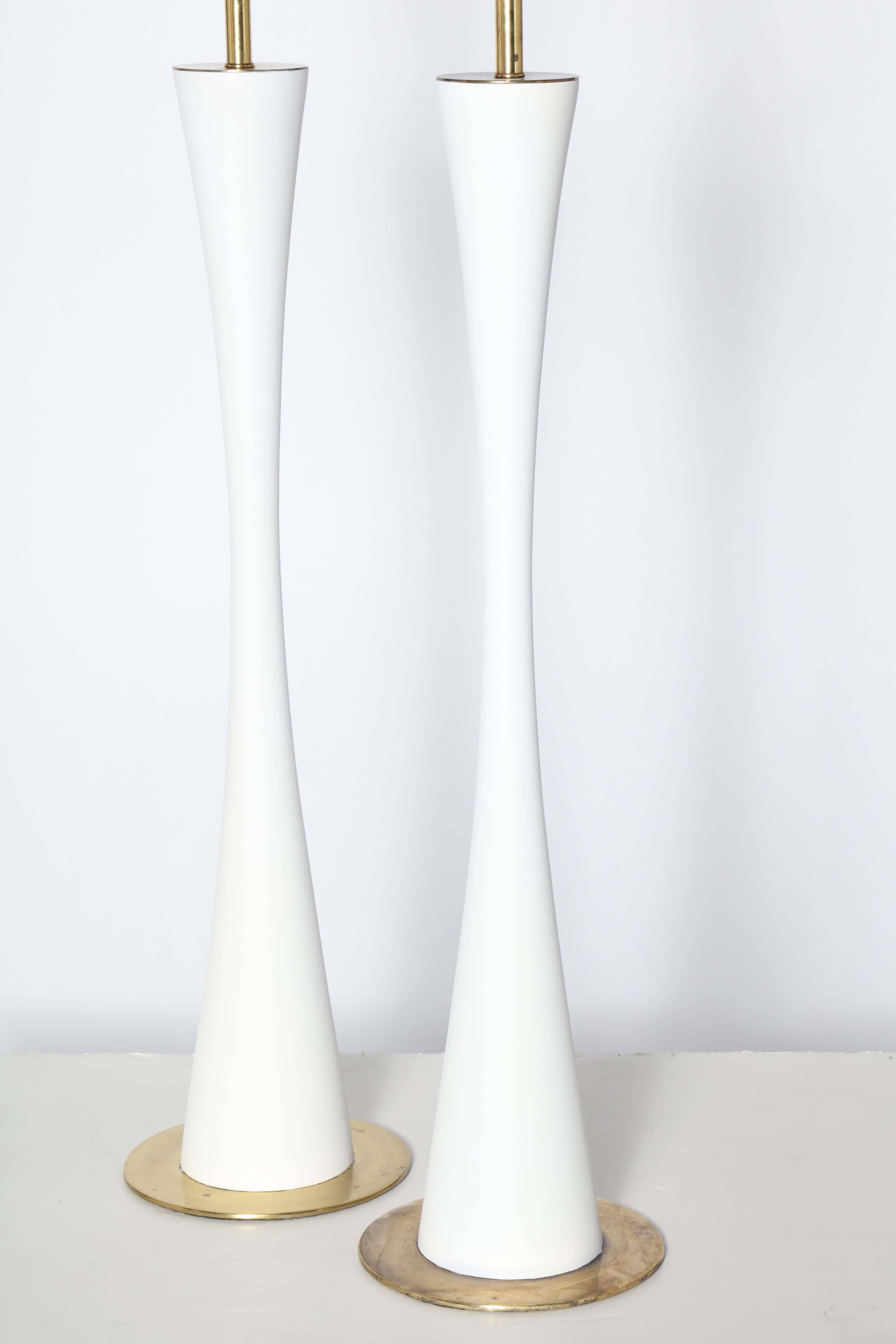 Mid-Century Modern Monumental Pair of Stewart Ross James for Hansen White Enamel Brass Table Lamps