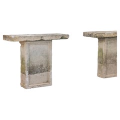 Monumentales Paar von Steinkonsolen aus Frankreich, CIRCA 1700