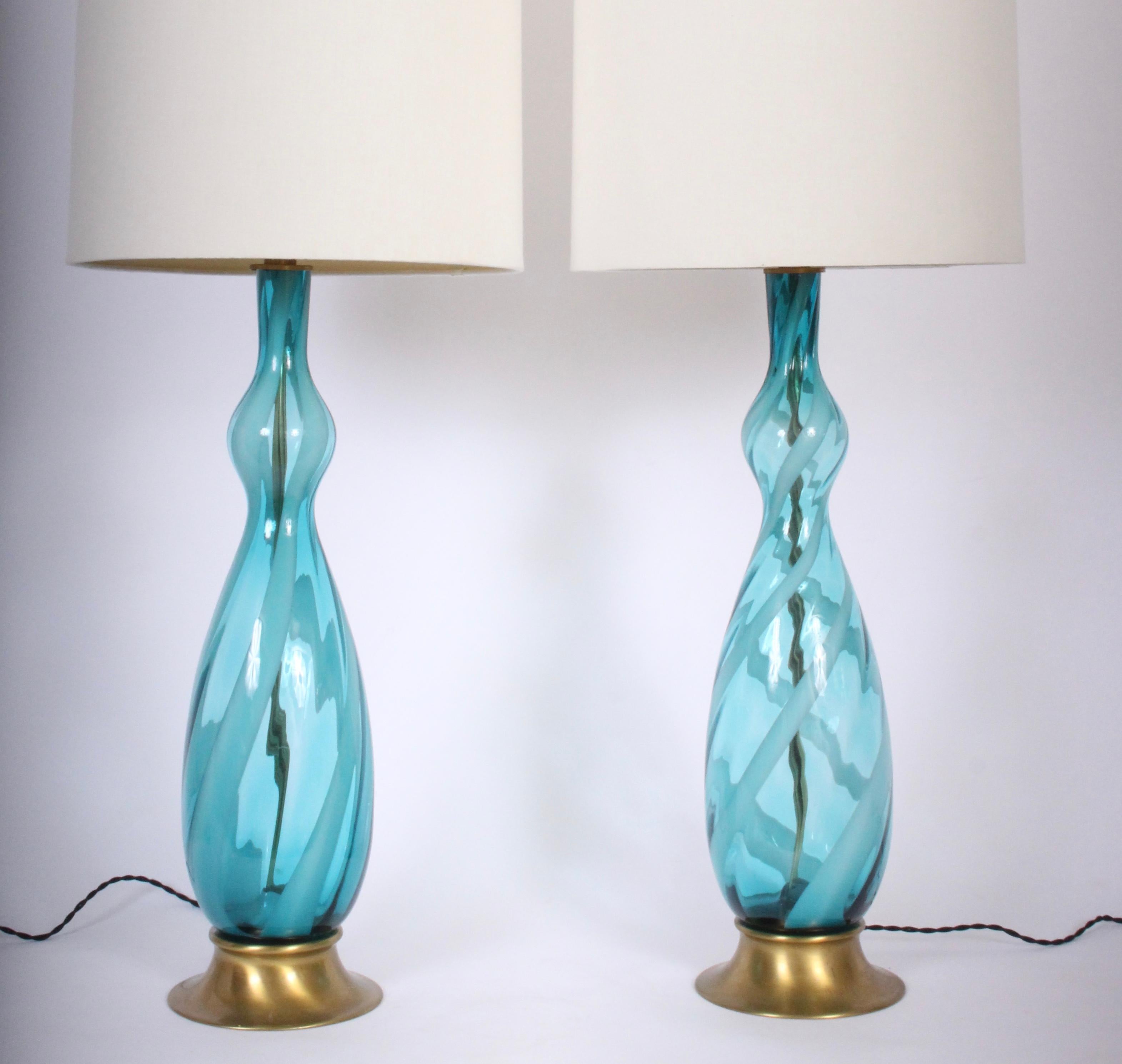 Monumental Pair of Turquoise and White Swirl Murano Art Glass Table Lamps, 1960s In Good Condition In Bainbridge, NY