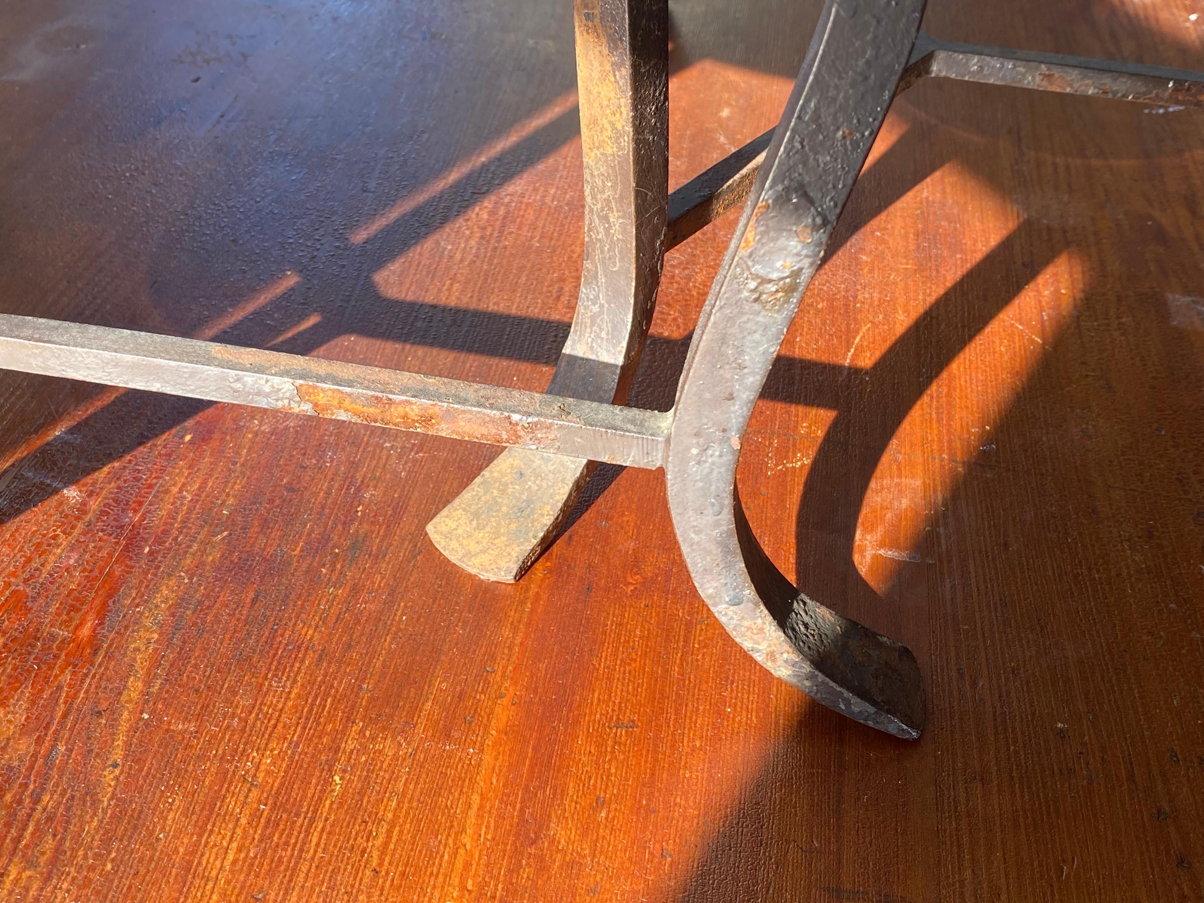 Coppia monumentale di lampade a uragano V-27 di John Vesey da Brook Astors Cove End in vendita 8