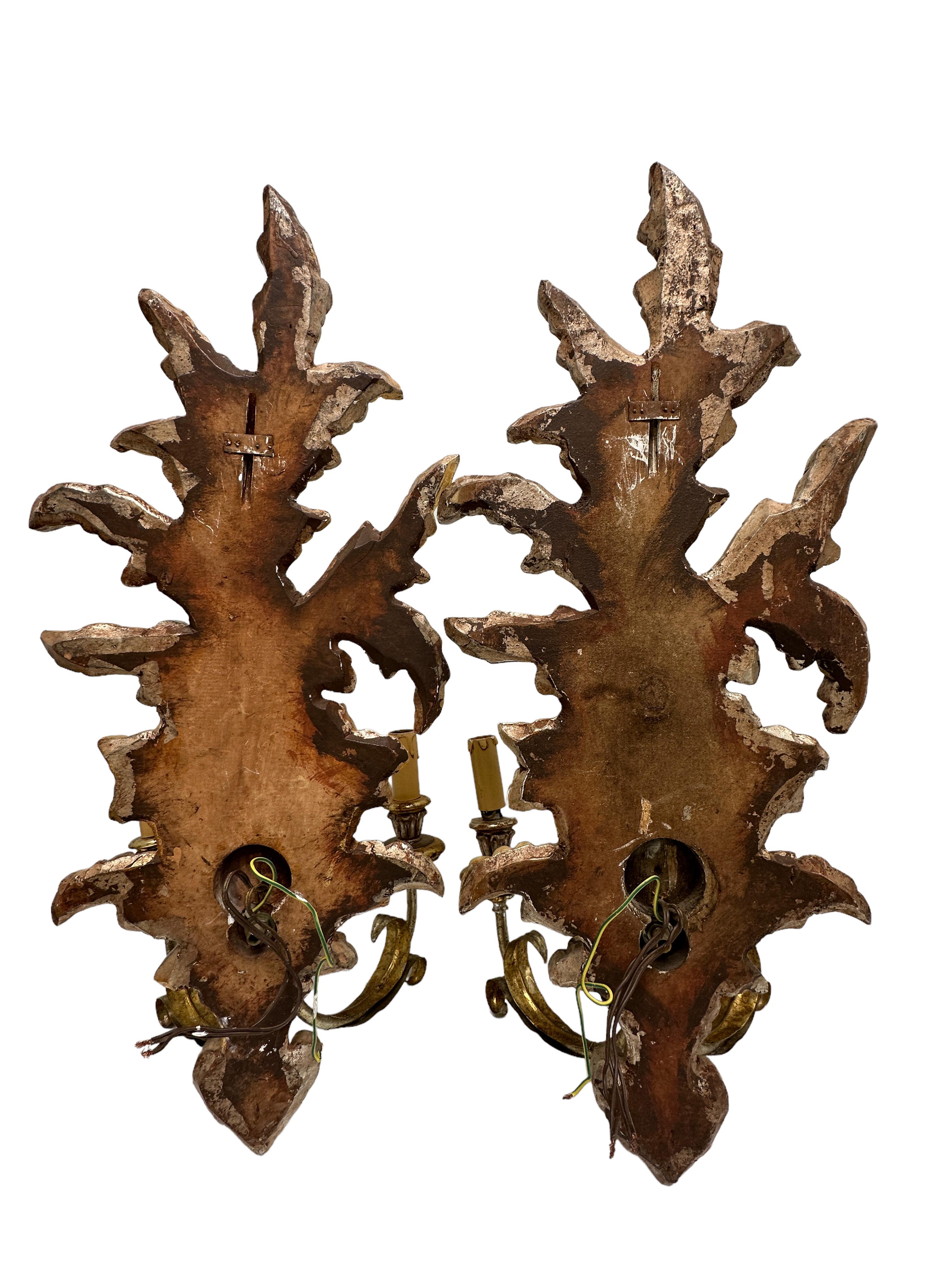 Monumental Pair of Wooden Carved Tole Toleware Sconces Silver & Gilt For Sale 3