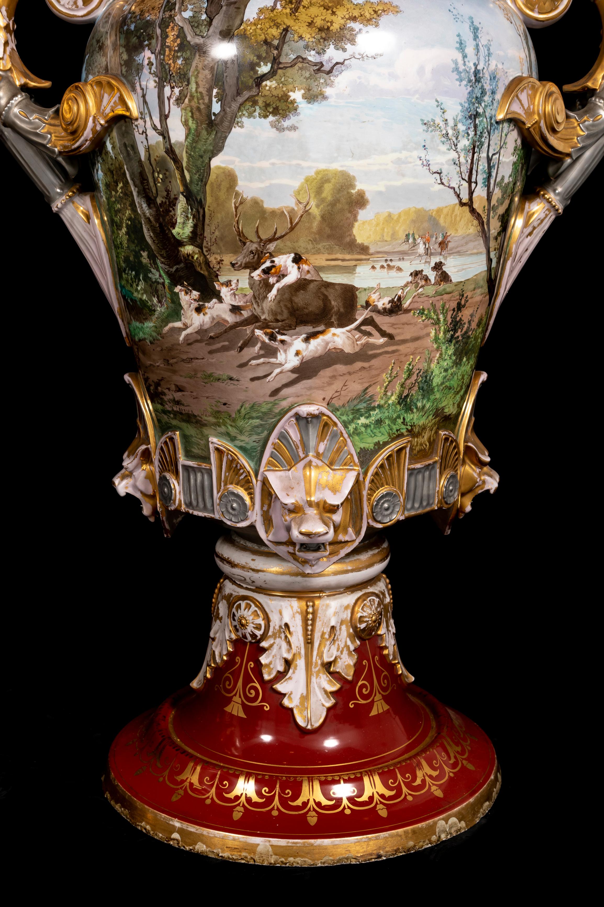 Monumental Pair Porcelain Hunting Scene Vases w/ Platinum and Gilt Decoration In Good Condition For Sale In New York, NY