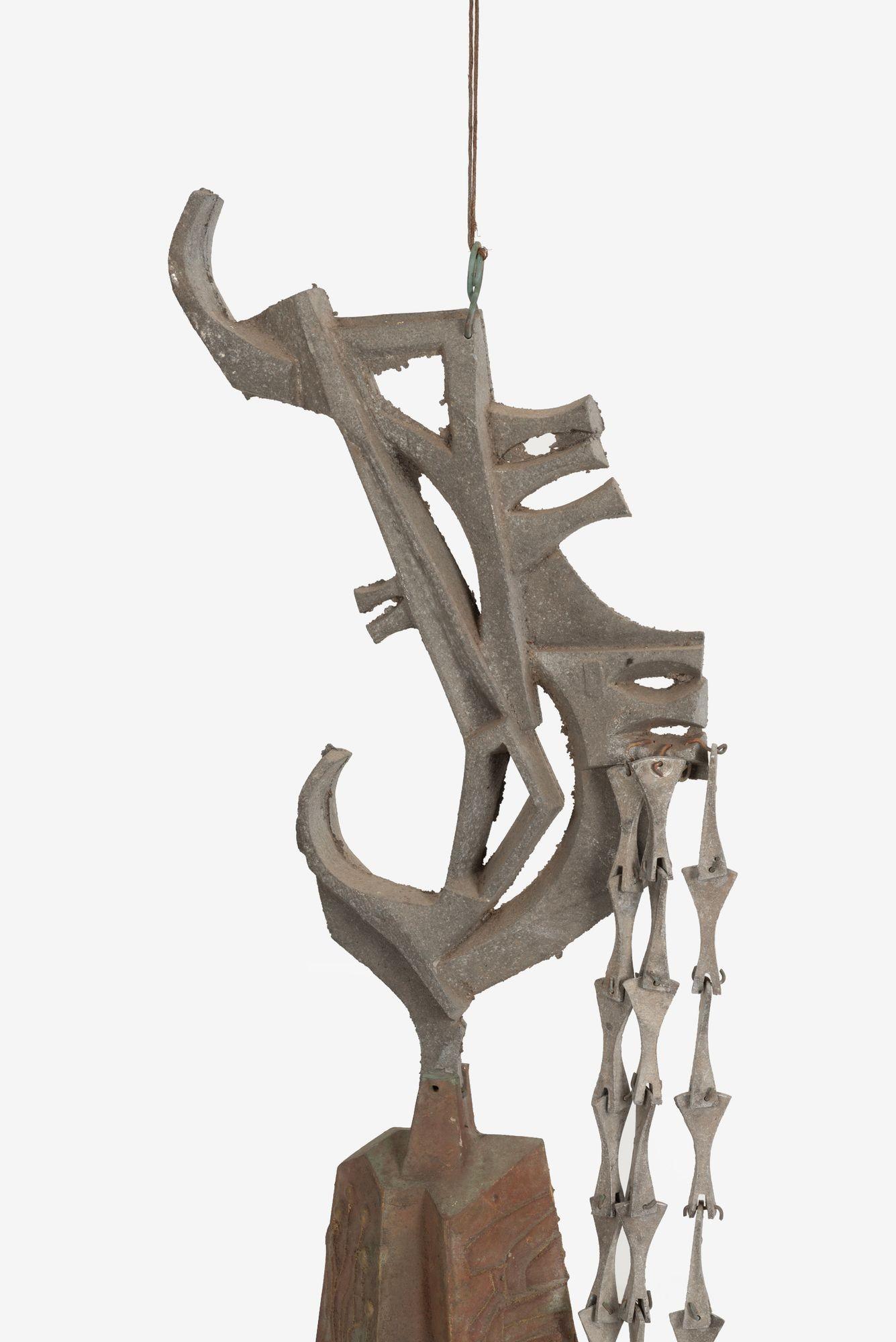 Campana monumentale in bronzo brutalista di Paolo Soleri con colonna vertebrale in alluminio fuso, 1960 In condizioni buone in vendita a Chicago, IL