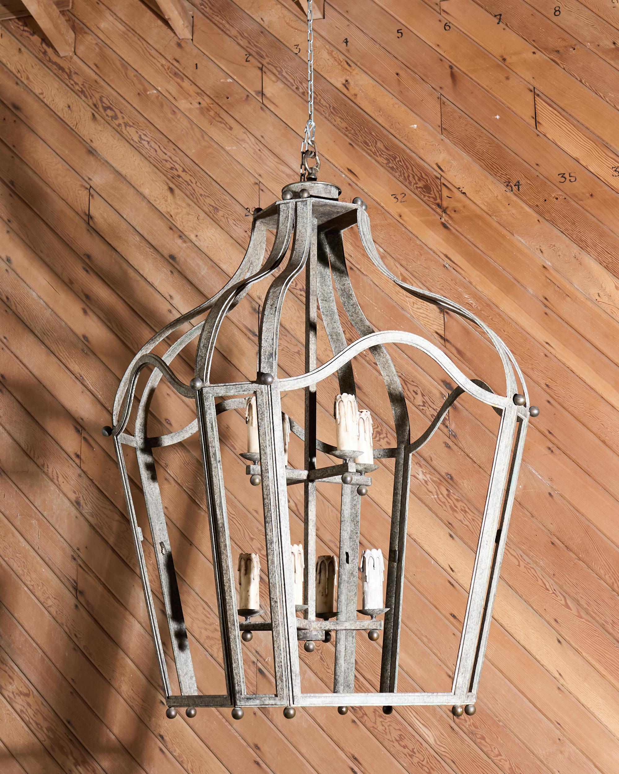 Lanterne monumentale en bronze et fer patiné de style néoclassique en vente 11